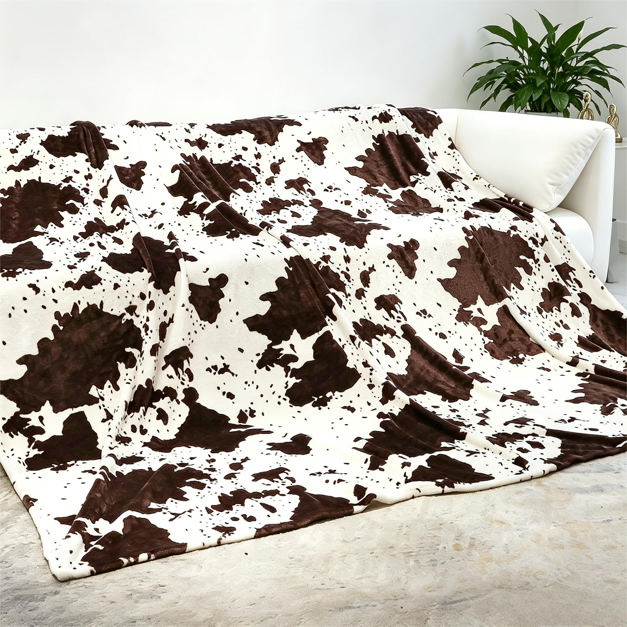 Fleece Blanket King Size - Oversized Soft Plush Cow Print Throw, Full Size Blankets for Bed & Couch - Lightweight Cute Country Home Decor, All-Season Cozy Gifts for Adults & Couples 90" x 108" โ image 1
