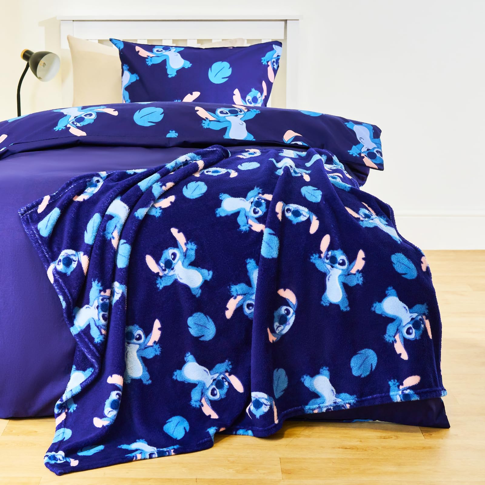 OHS Stitch Coral Fleece Blanket Blue 100 x 120 cm