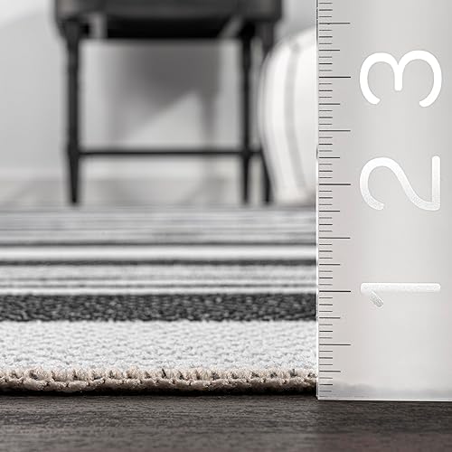 Miniatura 2 de nuLOOM Lena - Alfombra decorativa a rayas lavable a máquina, 2 x 3, gris