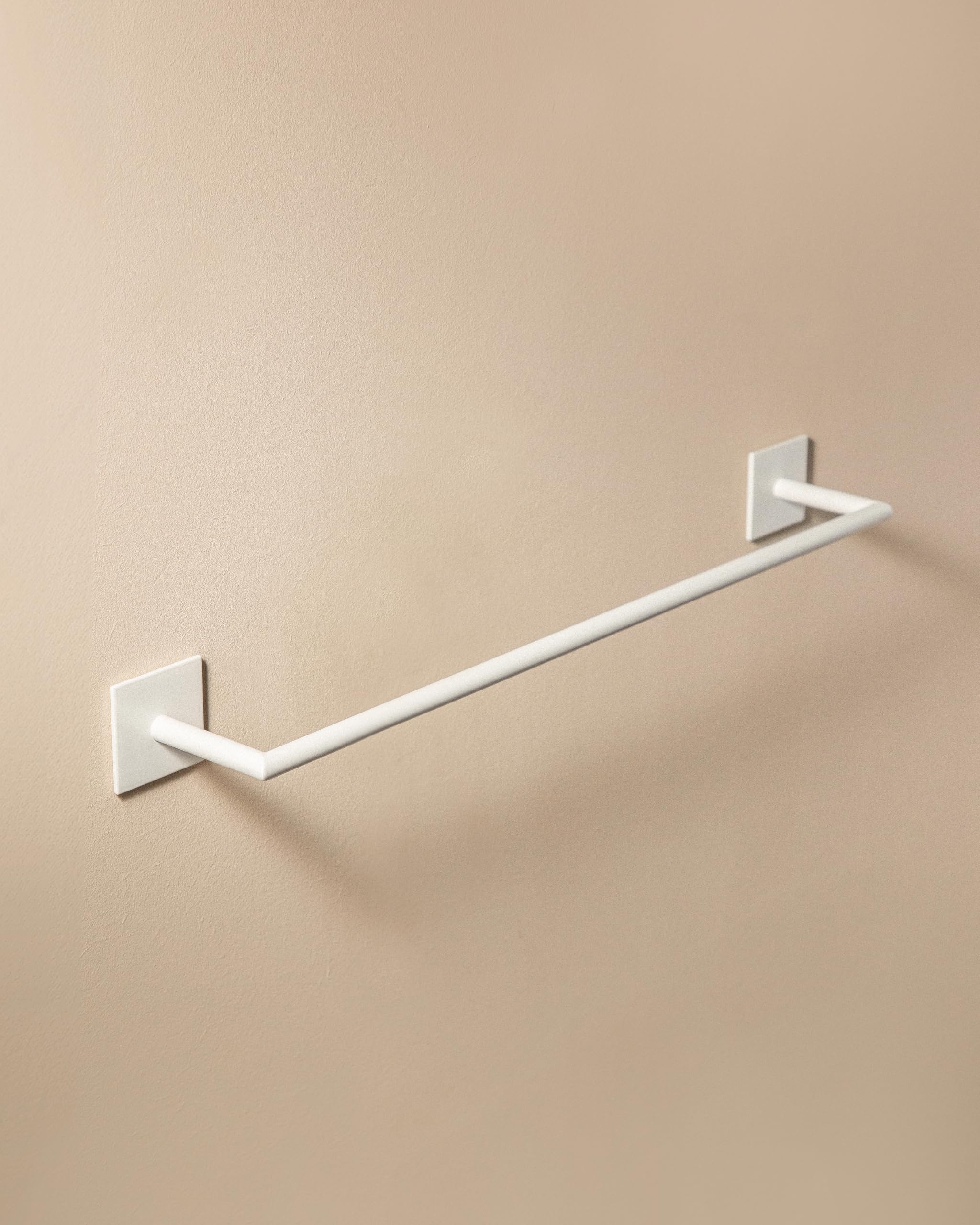 Bath+ by Cosmic Stick TOALLERO Blanco Mate (45CM)