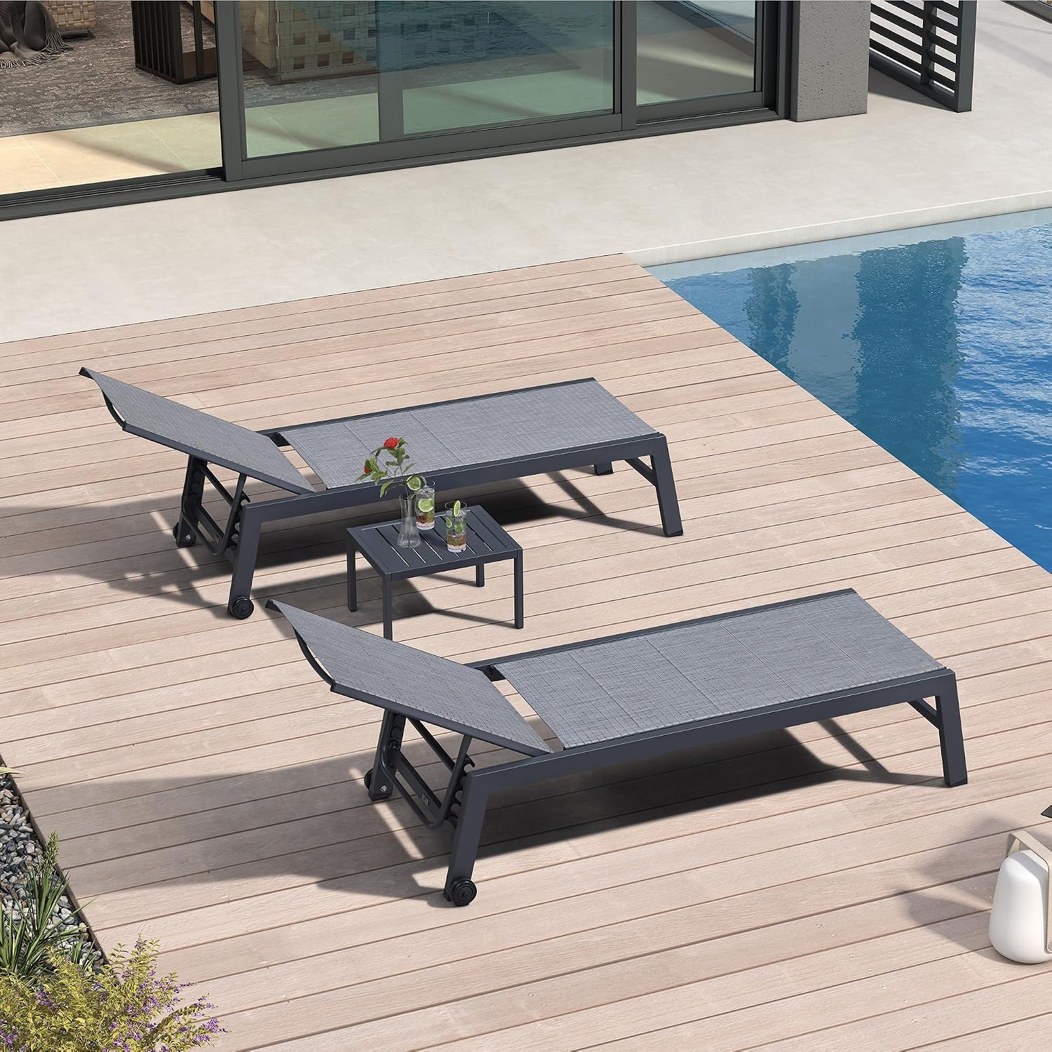 PURPLE LEAF Outdoor Chaise Lounge Chairs Set of 2 w/Side Table, Mix Grey