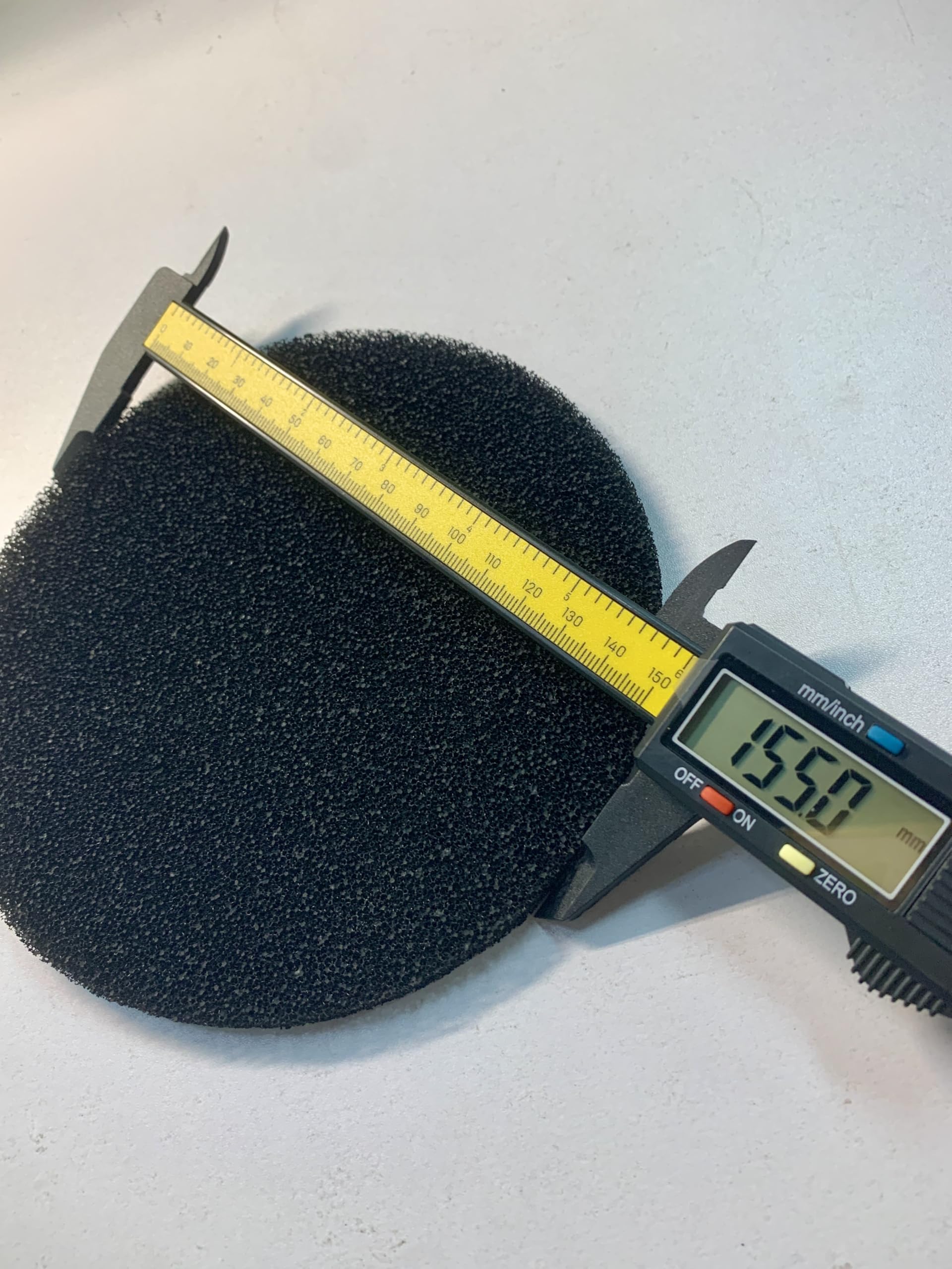 Zestaw 10 Filtrów z Węglem Aktywnym 35ppi – Okrągły Uniwersalny Filtr 155mm – Wymienny Filtr Tłuszczu i Zapachów do Okapów Obiegowych – Akcesorium do Przenośnych Okapów Kuchennych