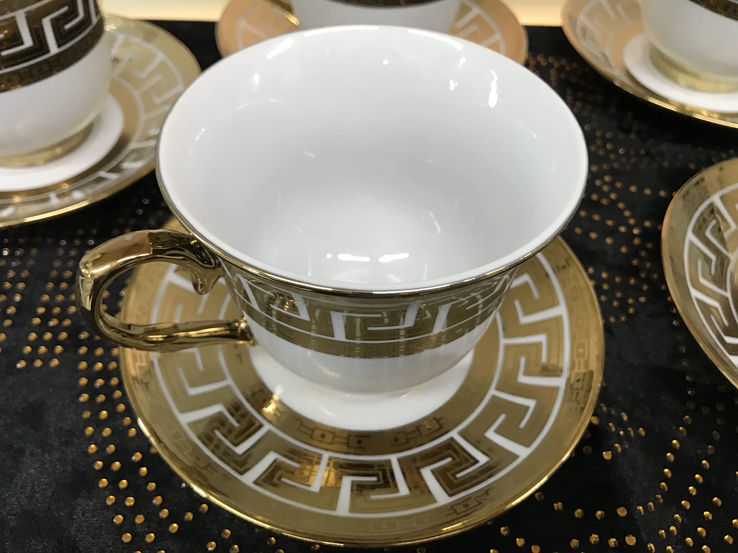 Porcelanowy serwis do kawy, zestaw filiżanek do kawy dla 6 osób, 13-częściowy zestaw filiżanek do kawy, latte cappuccino, metalowy stojak, Meduza Meander, 6 x filiżanki + 6 x spodek