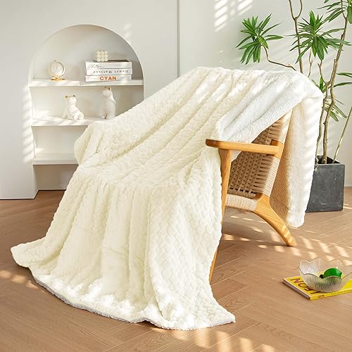 Love - Manta de forro polar con textura de corazón, manta suave para sofá o cama, manta acogedora de forro polar sherpa, beige, 60 x 80 pulgadas