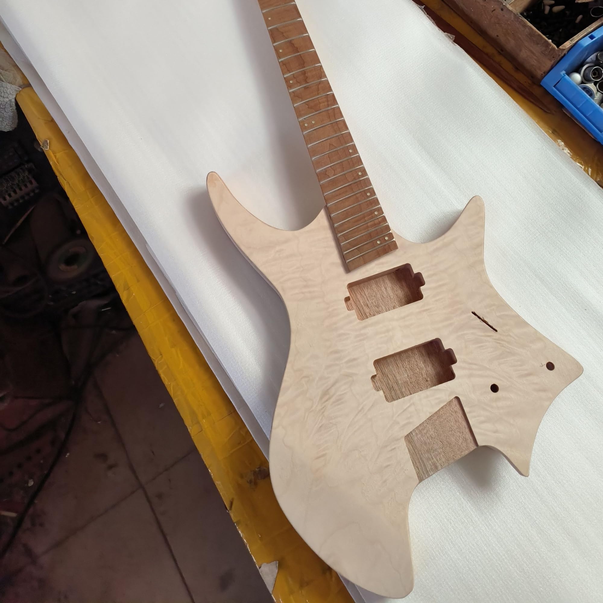 Unfinished Guitar Body Semi Finished Mahogany Body For Headless Electric Guitar