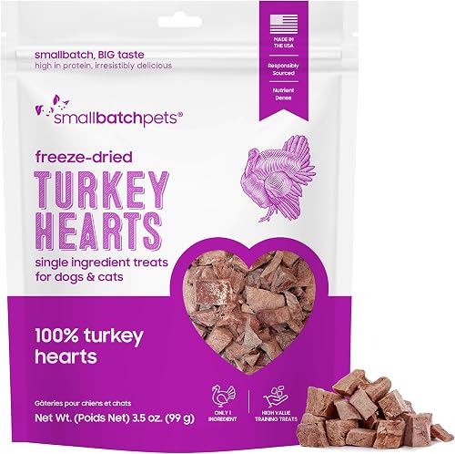 smallbatch Pets Premium Freeze-Dried Turkey Heart Treats for Dogs and Cats, 3.5 oz, Made and Sourced in The USA, Single Ingredient, Humanely Raise Meat, No Preservatives or Anything Artificial Ever