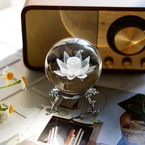 Miniatura 6 de HDCRYSTALGIFTS Bola de cristal de 2.4 pulgadas (2.362 in) con soporte de floración chapado en plateado, bola de vidrio Fengshui para decoración del