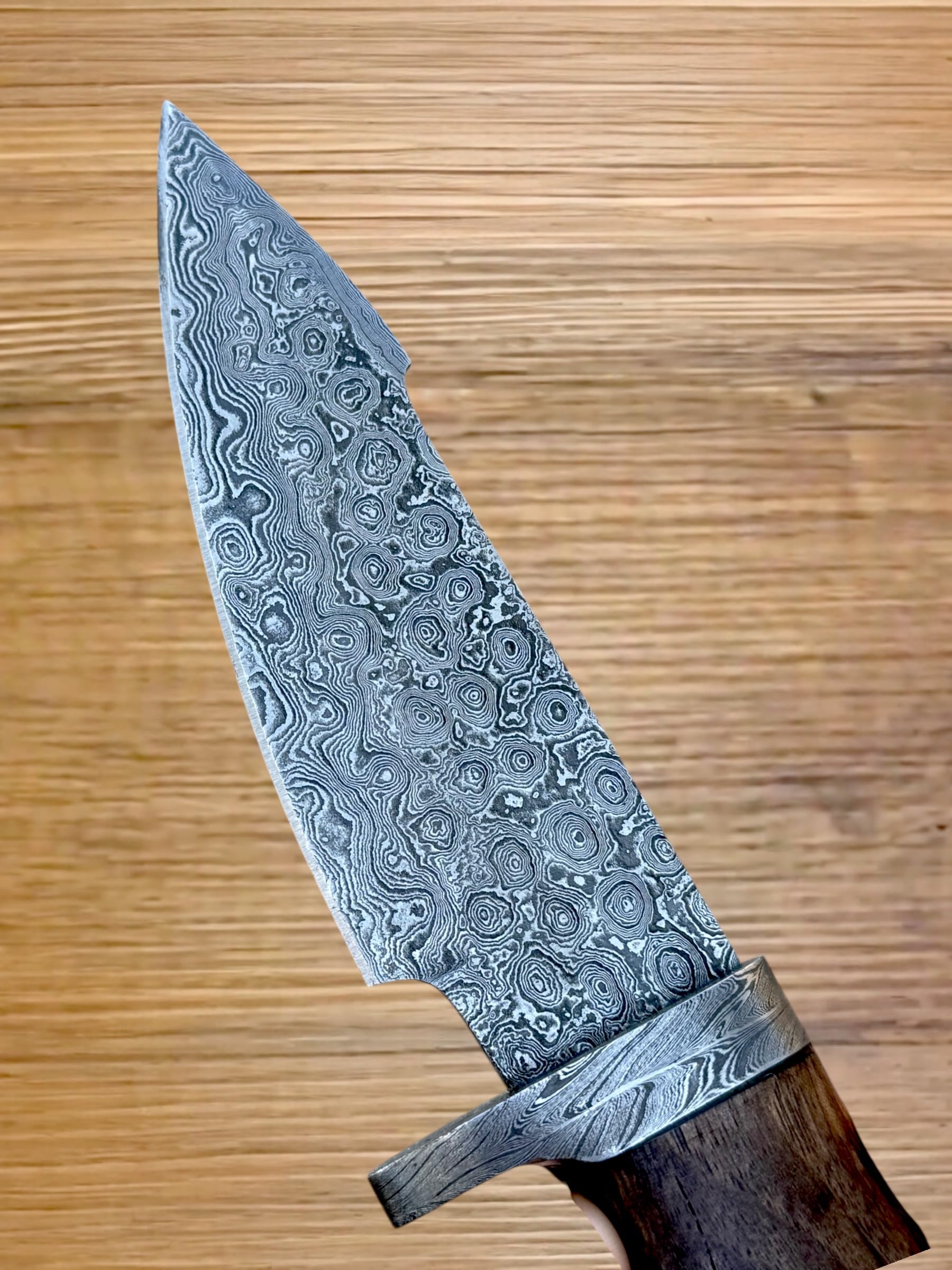 Danast Jagdmesser-Taschenmesser-12 cm klinge Echtes 150 DamastStahl lagen Walnussholz Griff Ideal zum Häuten mit Lederscheide