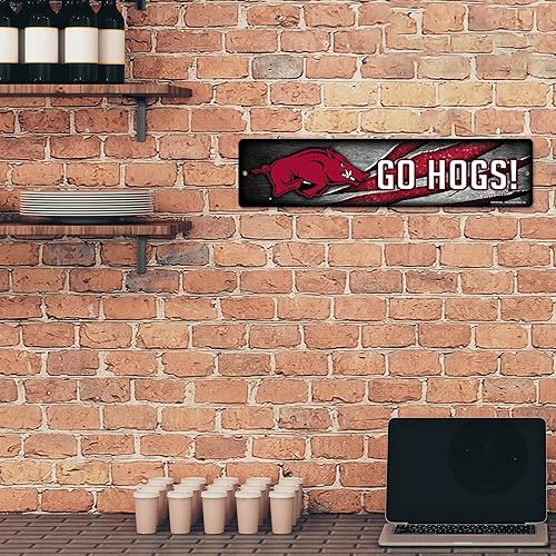 Vista 395 de Rico Industries Letrero de plástico de la NCAA de plástico de 4 x 16 pulgadas Alternativo