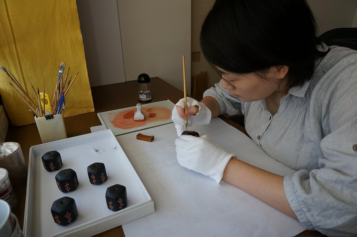 kutani Hyakkaen Kutani Ware Fuchin Kinchibu Round Shape