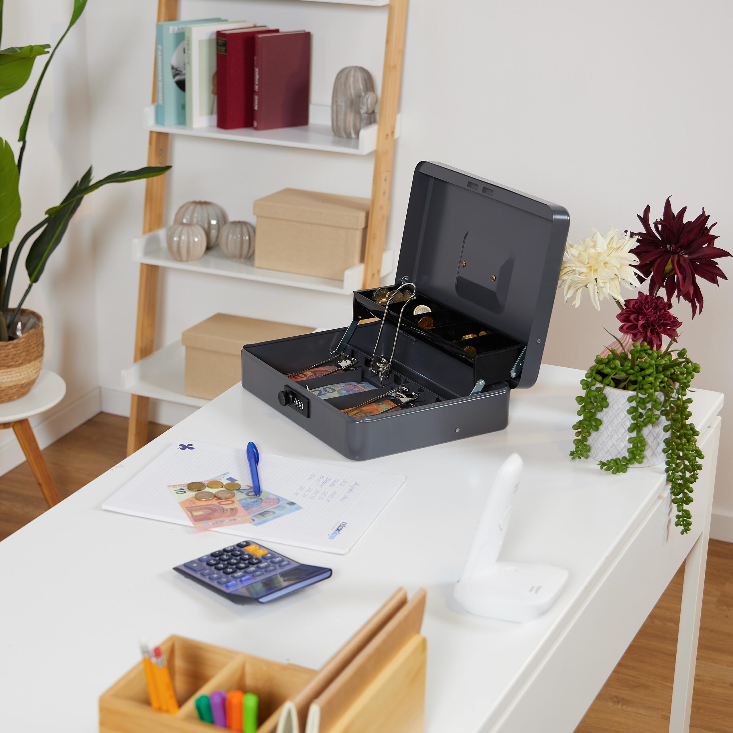 Relaxdays Caisse à Monnaie, Pratique, Combinaison à 3 Chiffres, pour Billets et pièces, verrouillable, Grise