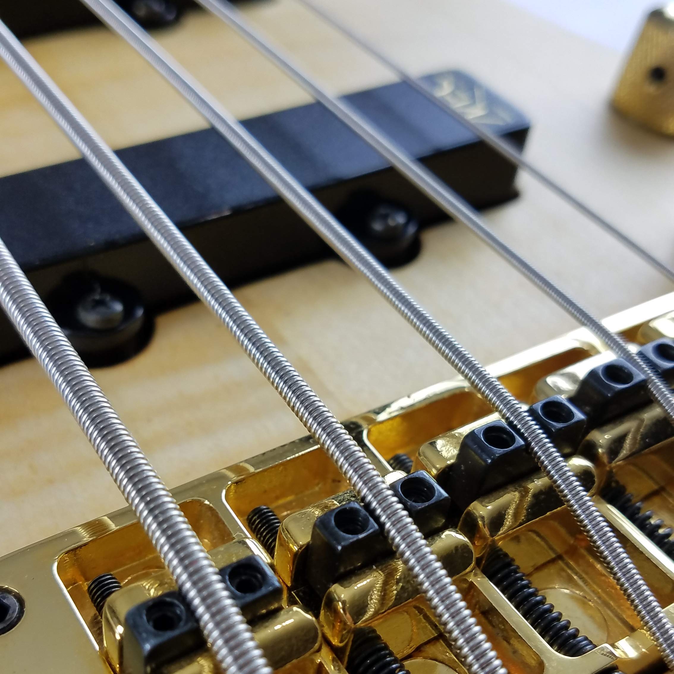 GHS™ Strings »BALANCED NICKELS - 5M-NB - 5-STRING BASS« Corde per Basso Elettrico - Pure Nickel 205 - Medium: 044-130