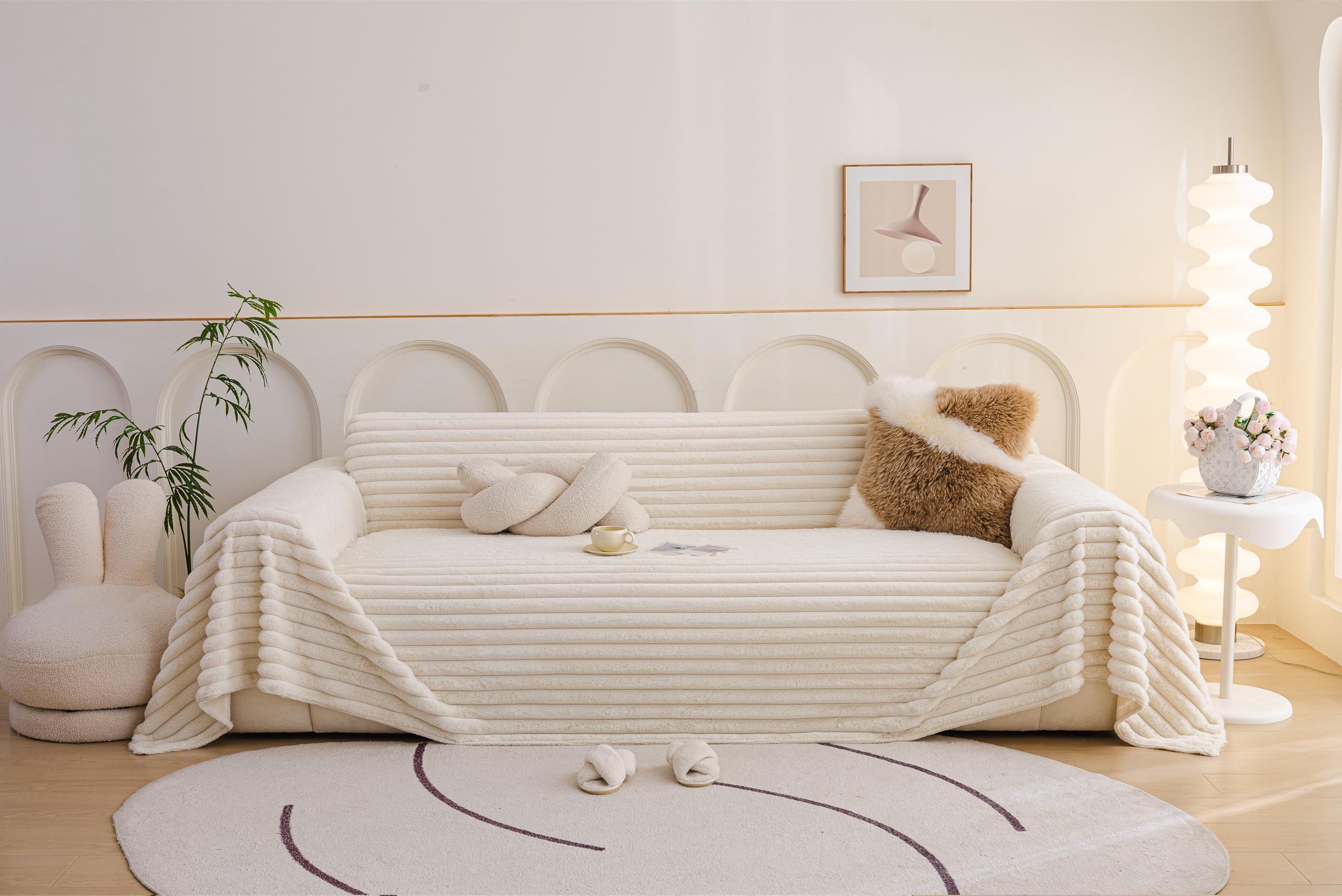 Plush Sheepskin Sofa Cover - Cozy & Protective -2 Plush Sheepskin Sofa Cover - Cozy & Protective -2
