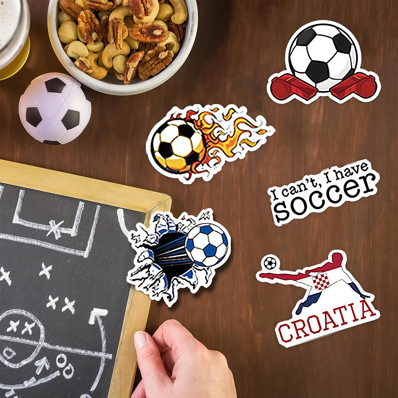 Sticker Kinder Bundesliga Sticker 25/26 Autocollants de Football 100 pièces Vinyl Imperméables pour Garçons Filles Adolescents pour Fêtes Coupe du Monde École Ordinateur Portable Coque de