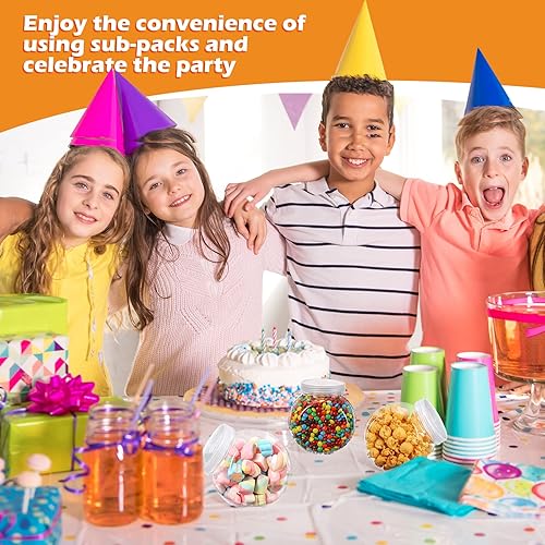 Miniatura 6 de Sunnyray Juego de 8 tarros de plástico de 25 onzas con tapas, platos transparentes para dulces con tapas, juego de recipientes de buffet, soporte