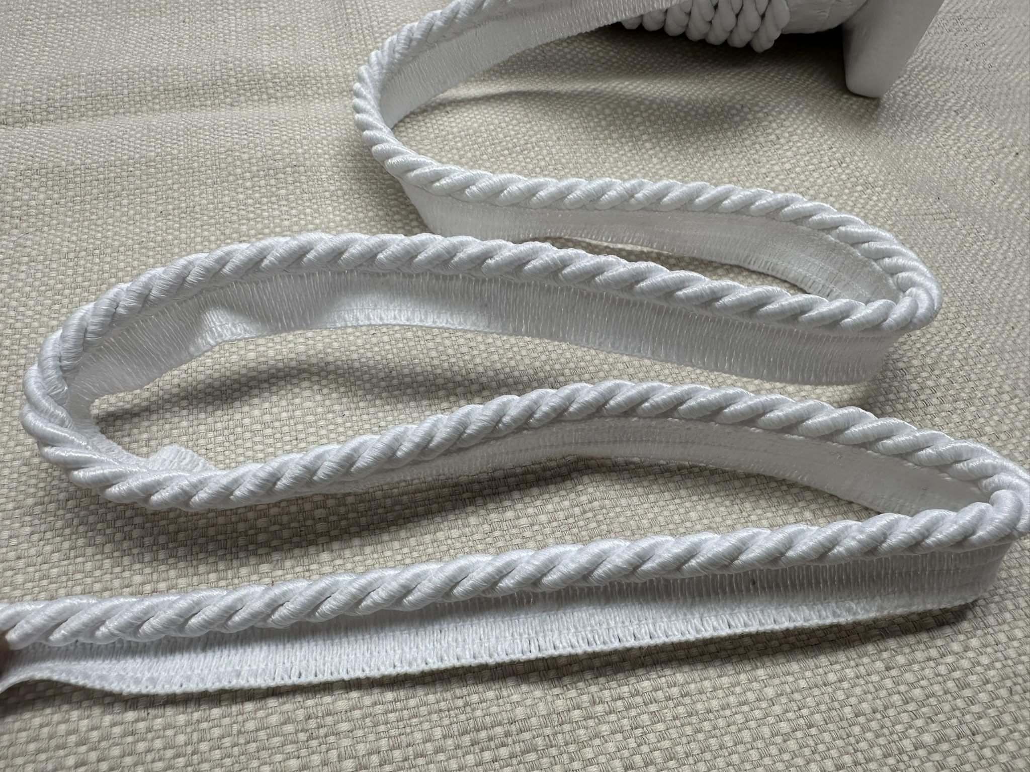 Cordon passepoil torsadé blanc 7mm haut de gamme pour border rideaux et coussins de luxe