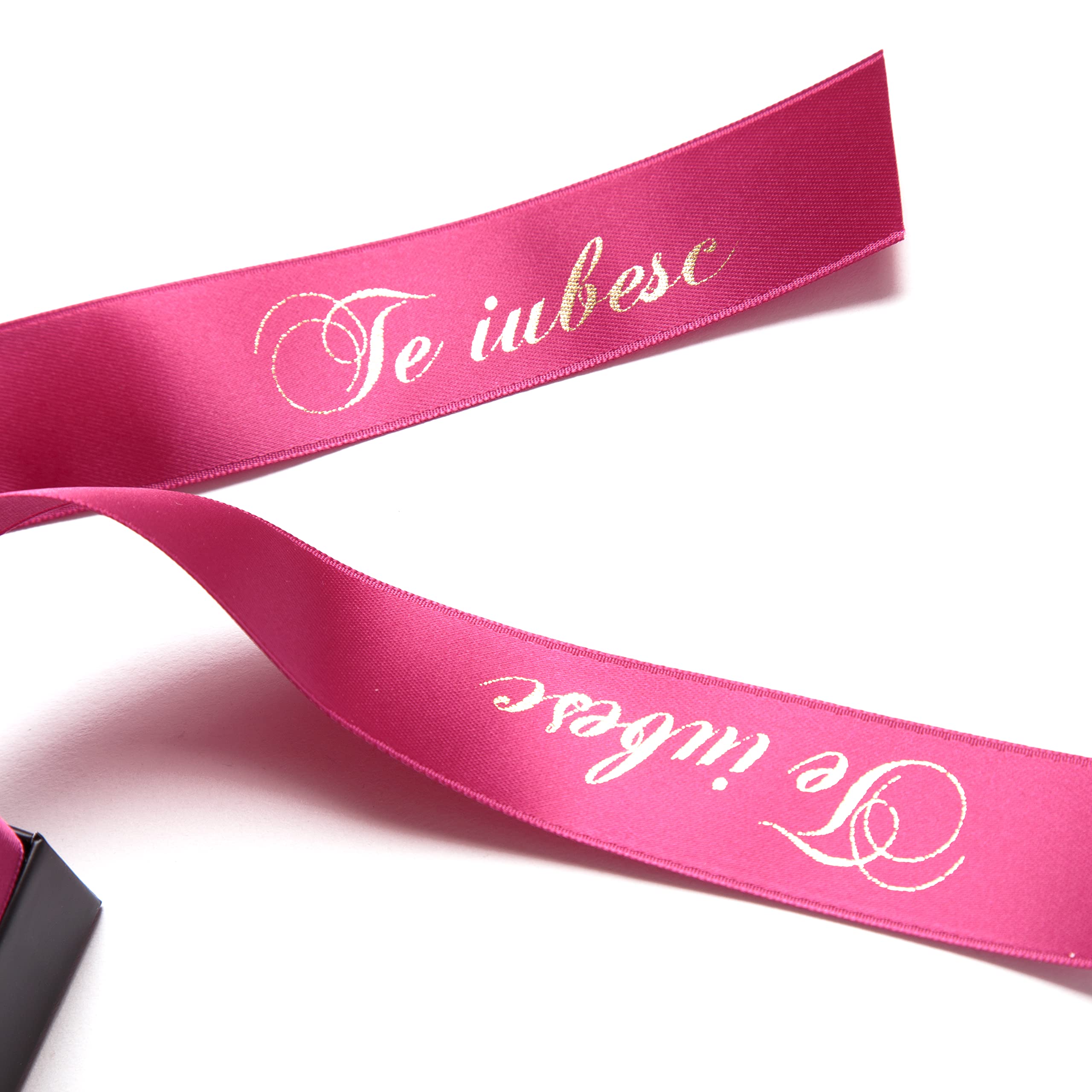 Rose éternelle Avec Collier ROSEMARIE SCHULZ Heidelberg Te Amo 4 Roses  éternelles Mot D'amour Rose Eternelle Avec Bijoux, image size:2560x2560