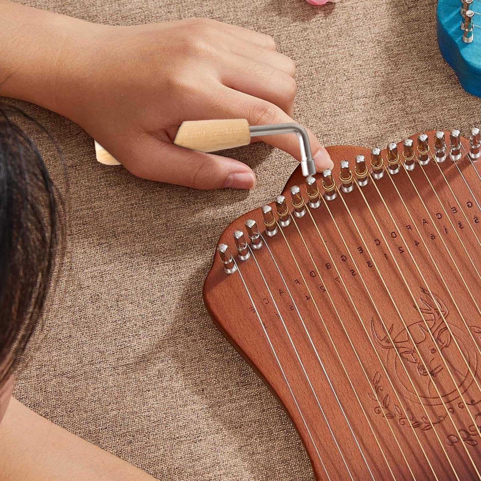 Accordeur de lyre - Clé d'accordeur de lyre en forme de L | Marteau de réglage à pointe carrée, clé à quatre | Accessoires de réglage de musique professionnels antidérapants avec manche en boi