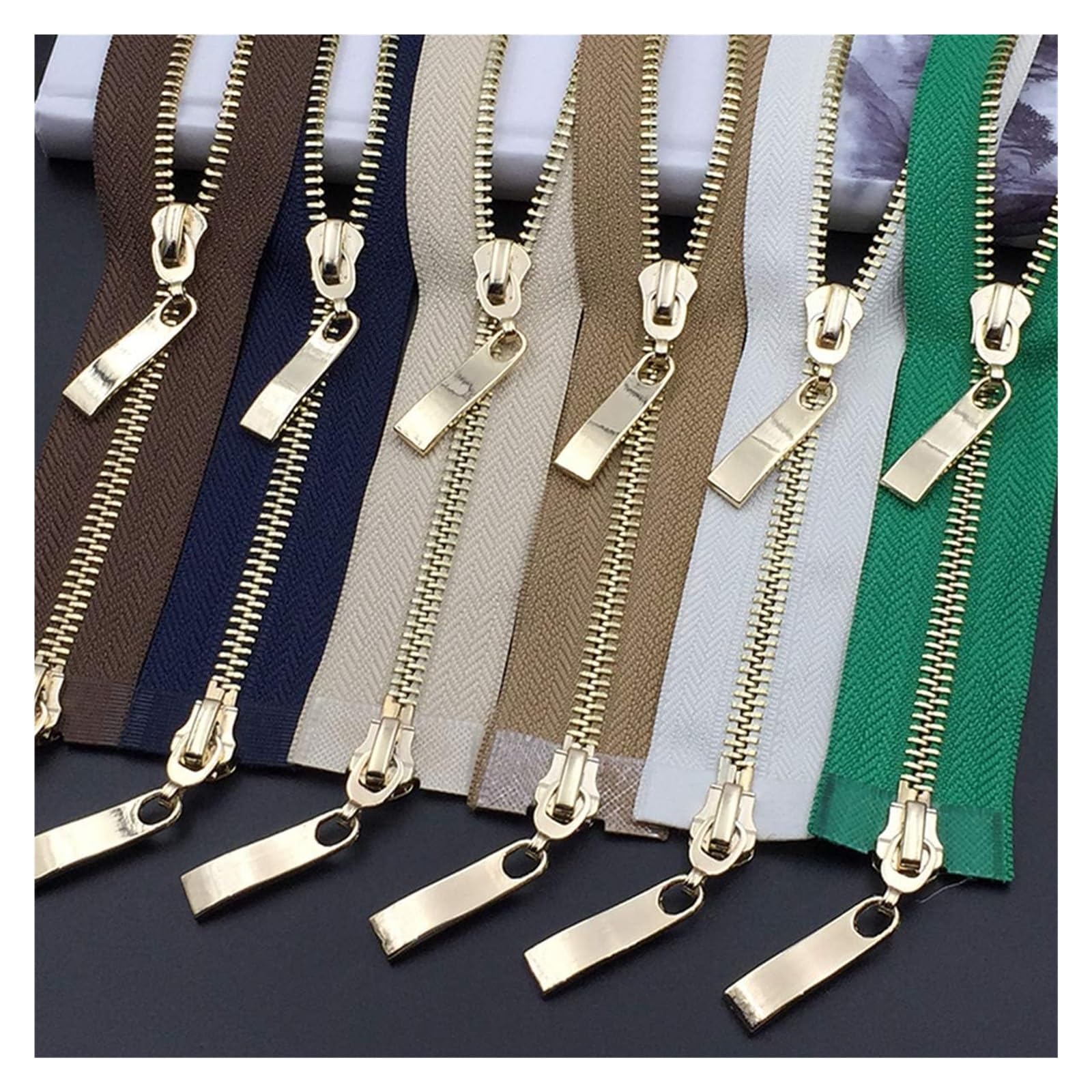 Cremalleras, Cremallera de Extremo Cerrado, 1 Unidad, 80/100/120 cm, Cierre automático, Cremallera metálica Dorada Doble cursor, Ideal for Bolsos y Accesorios Costura(White,120)