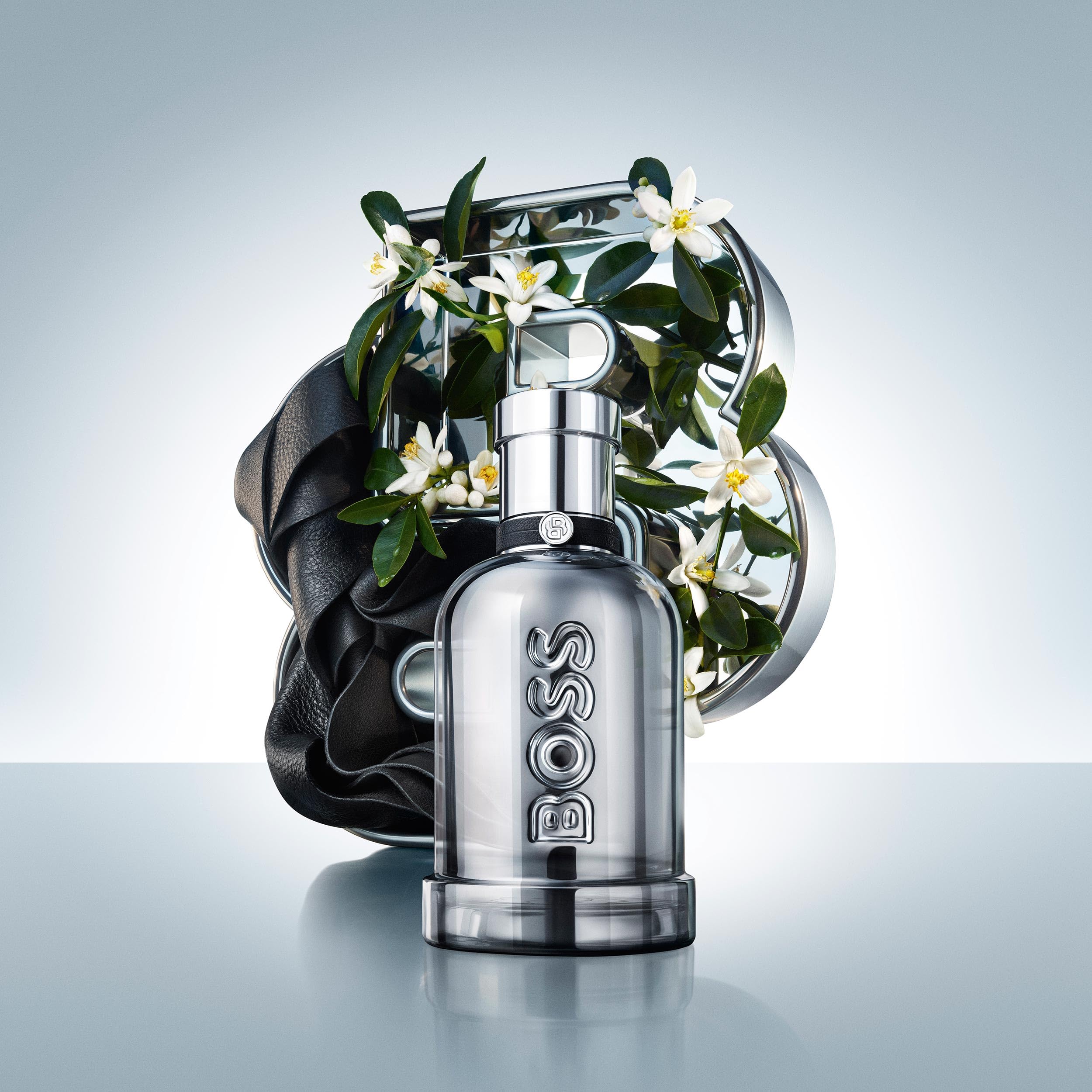 BOSS Bottled Beyond Eau de Toilette Intense – Fragranza floreale con note di Cuoio da uomo – Con note di Assoluta di Fiore d'Arancio e Cuoio – Fragranza a lunga tenuta