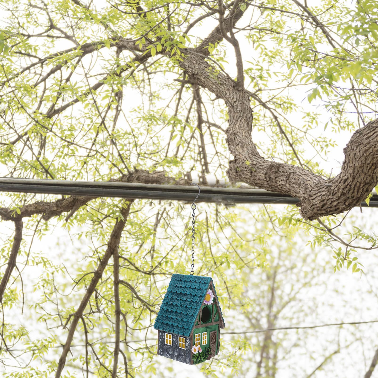 Casita para Pájaros de Resina, Colgante, Artesanal, Jardín | Refugio de Aves, Acabado Rústico y Sencillo, Aspecto Cercano Naturaleza, Fácil de Colgar