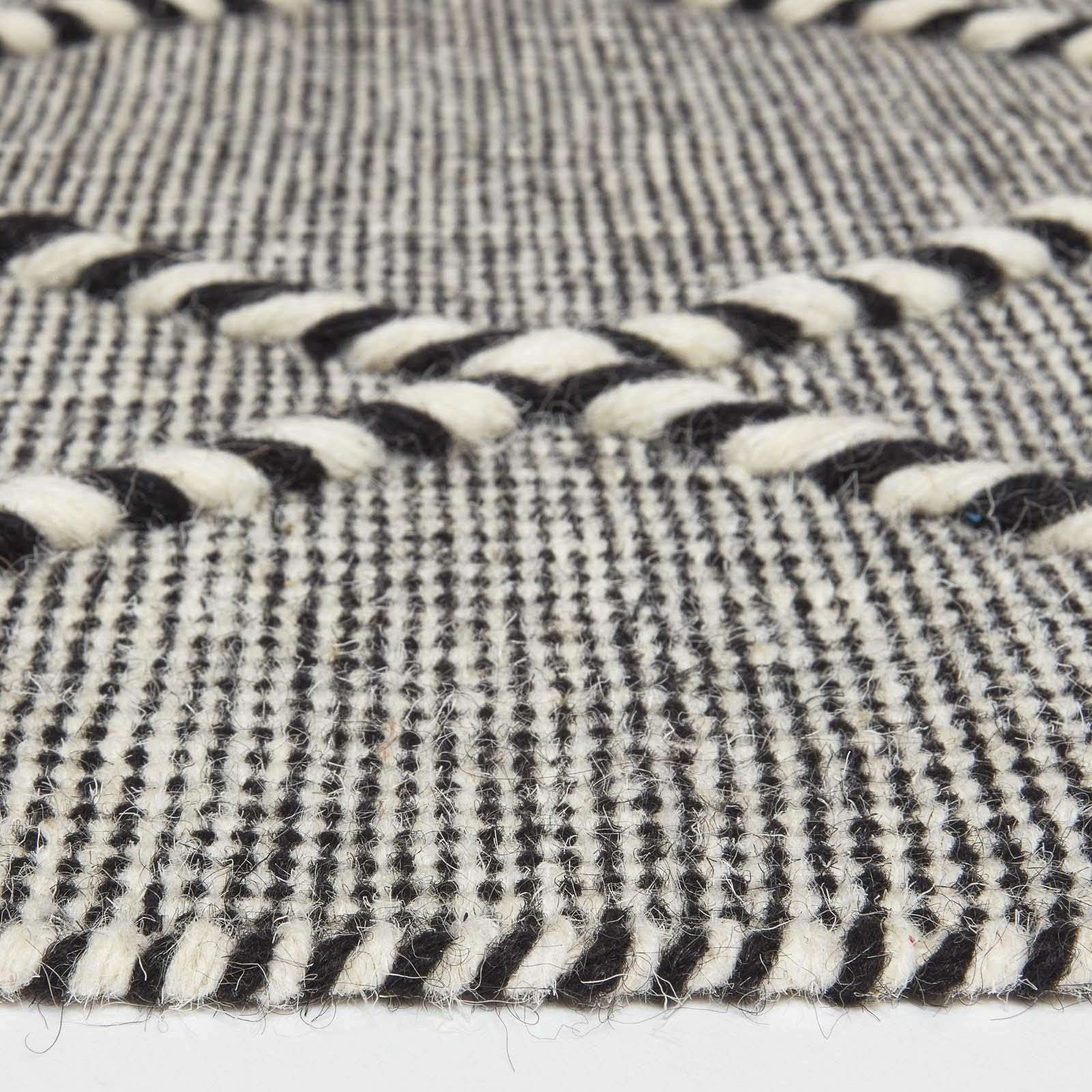 HOMESCAPES Tapis Kilim en Laine Edessa, Tapis rectangulaire 160x230 cm, Tapis Noir et Blanc Artisanal