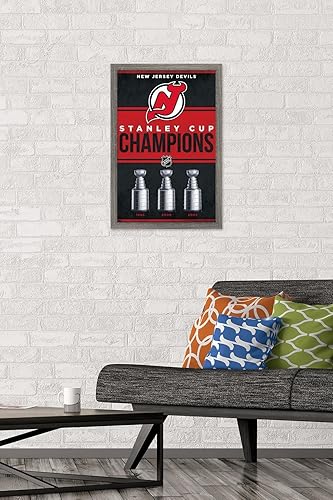 Miniatura 2 de Trends International NHL New Jersey Devils - Póster de pared Champions 23, 14.72 x 22.37 pulgadas, versión enmarcada de madera de granero
