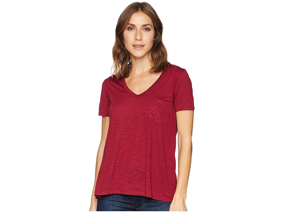 

Stetson 1582 Rayon Jersey Knit Short Sleeve V-Neck Tee (Wine) Women's Clothing