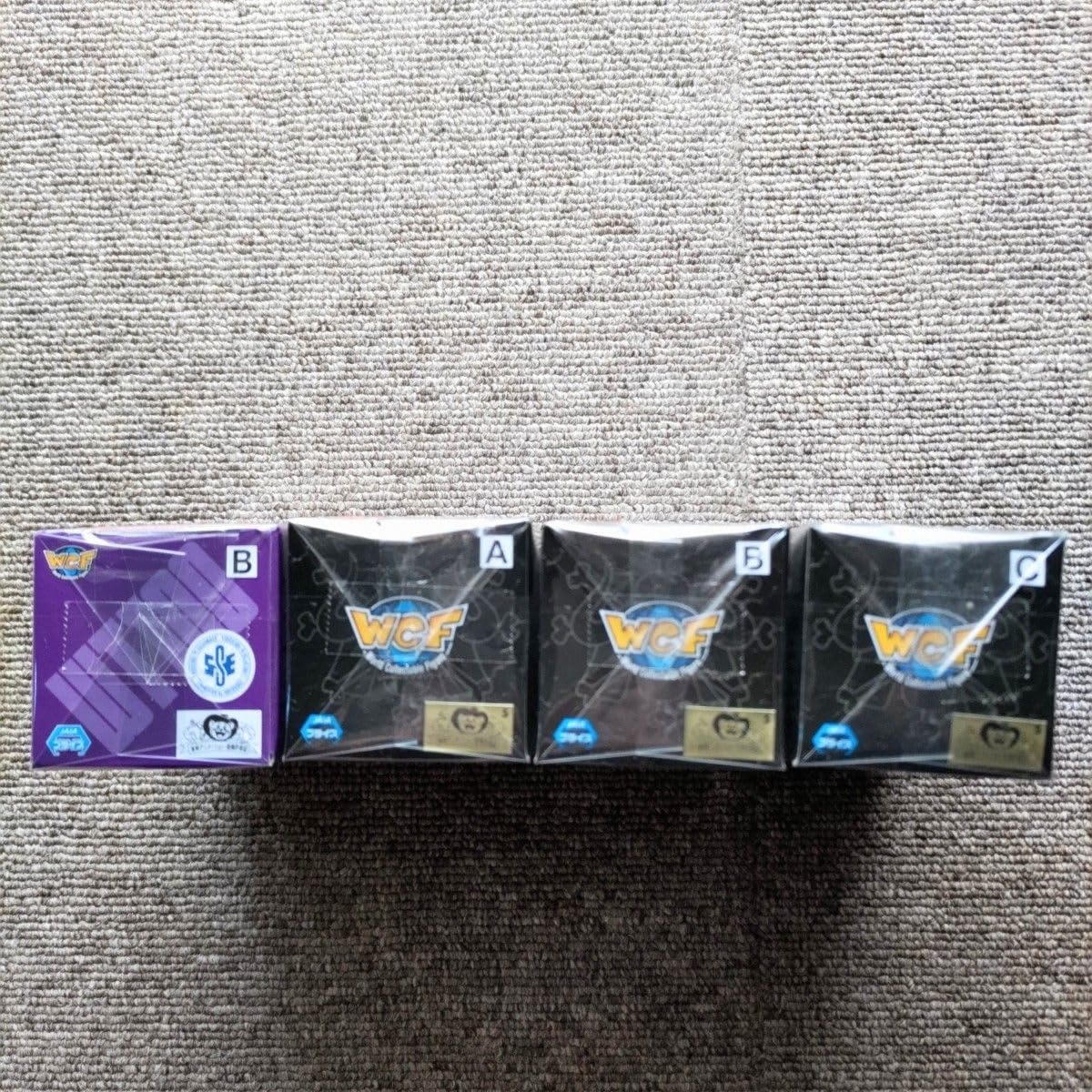 【新品】ワンピース　ワーコレ　カイドウ＋大看板（キング・クイーン・ジャック） Amazon.co.jp: ワンピース ワールドコレクタブル 百獣海賊団