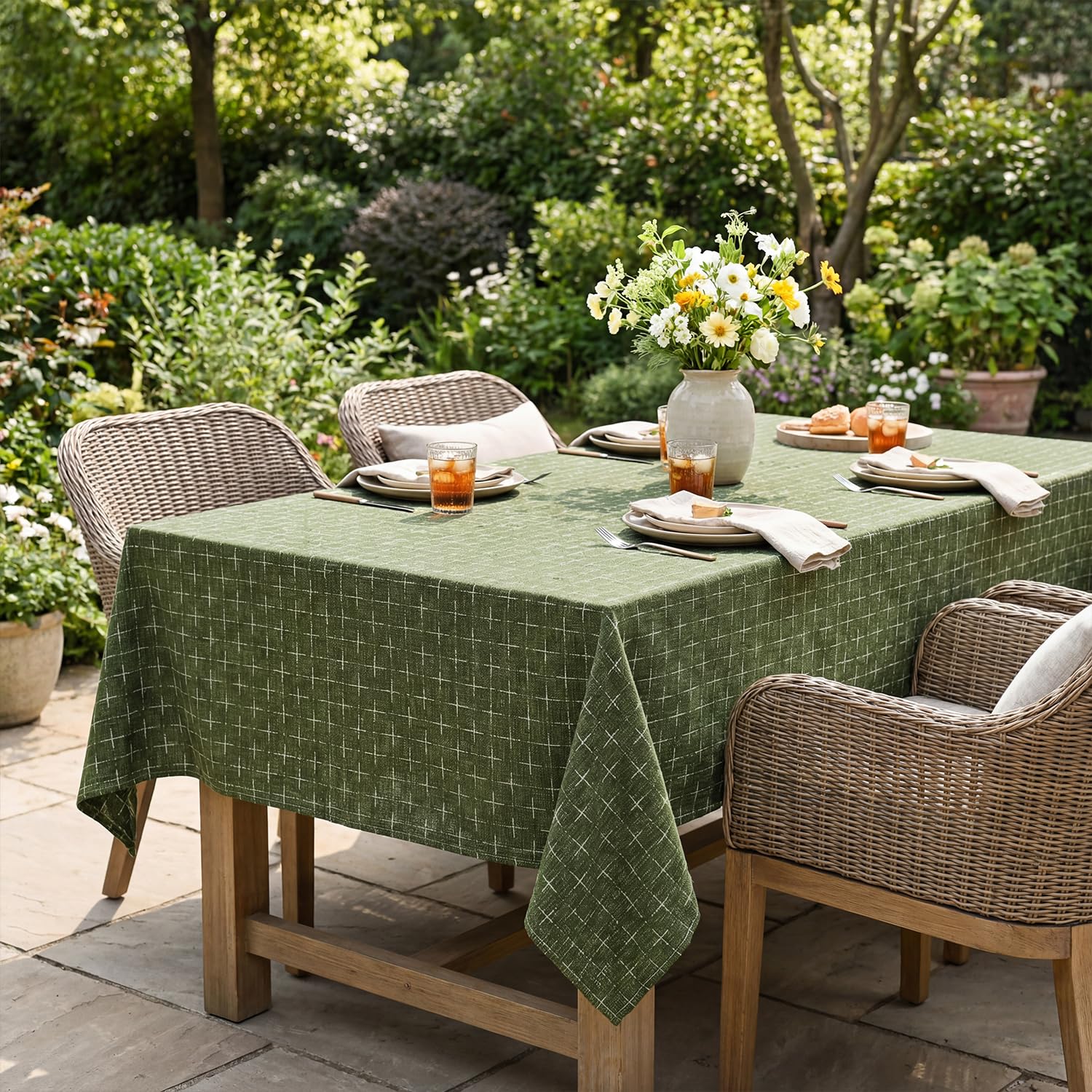 Nappe de table rectangulaire coton et lin vert olive broderie croix 140x200
