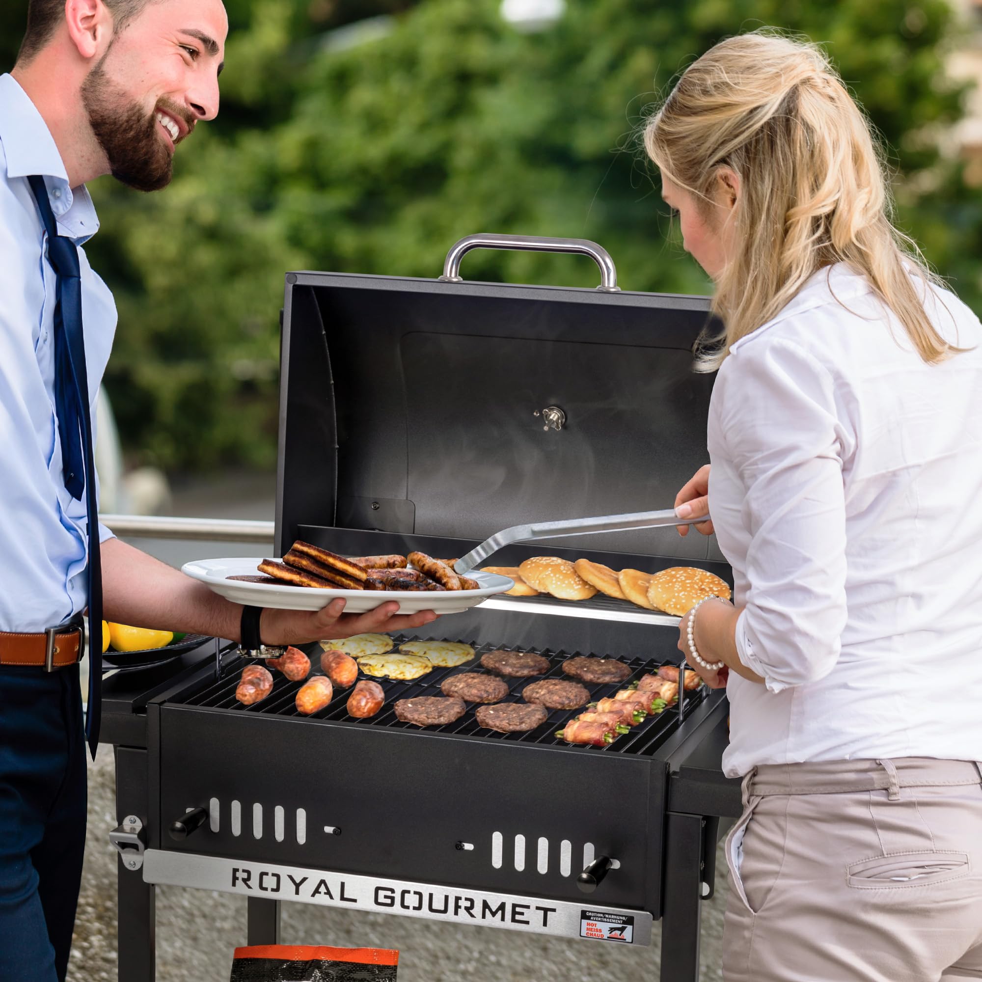 Royal Gourmet Barbecue au charbon de bois avec étagères latérales rabattables, fumoir sur pied avec décekl, thermomètre, barbecue à charbon noir