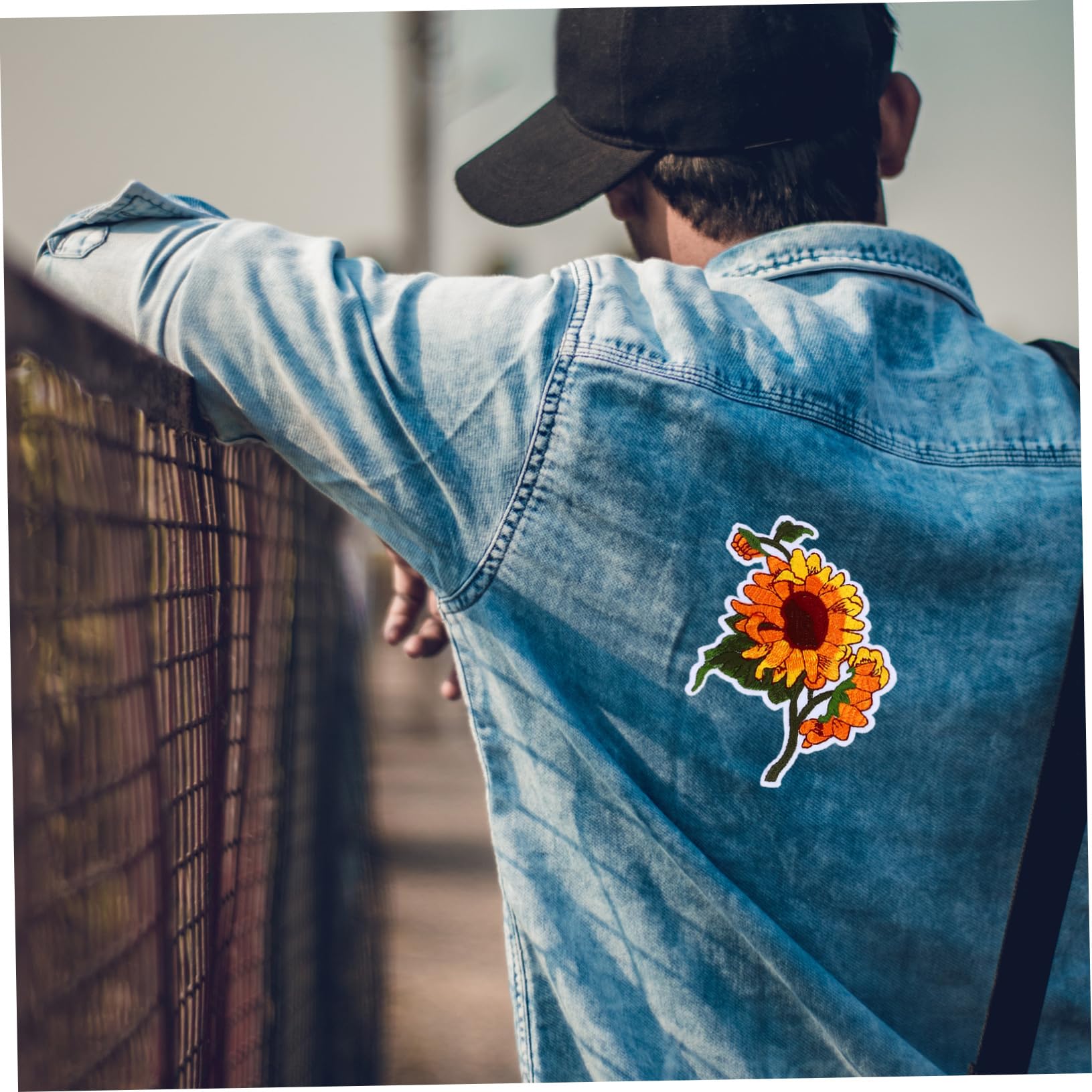 SHINEOFI 4 Set ricamo di girasoli decorazioni per scarpe charm per scarpe materiale girasole cappelli testo toppe per pantaloni toppe termoadesive per la riparazione di indumenti poliestere
