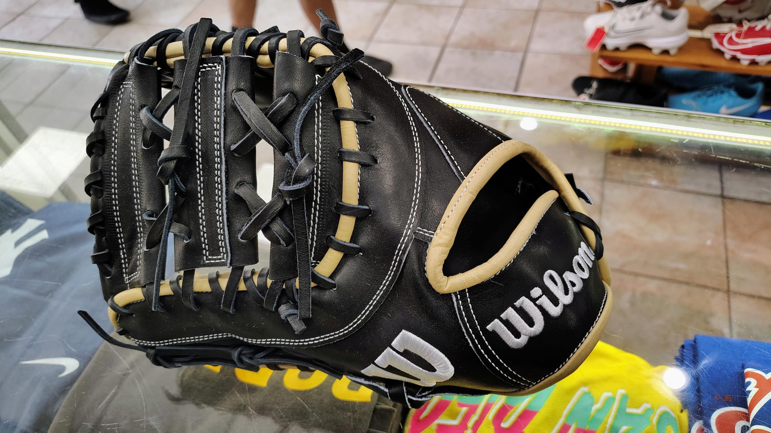 Amazon.com : Wilson Pro Stock A2000 1617 12.5 inches First