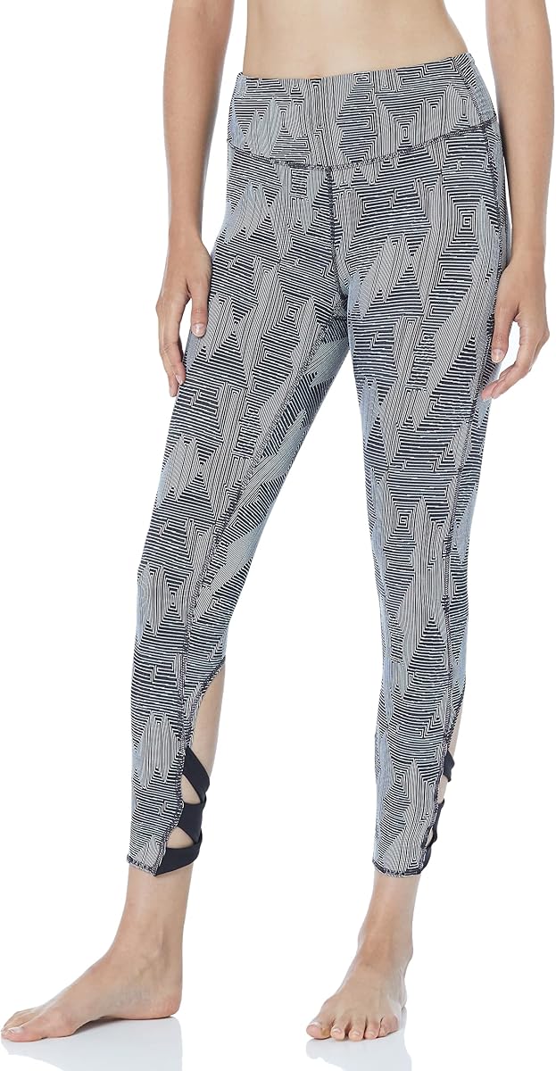 Manduka Women's Cross-Back Crop, Geo Jacquard, X-Small