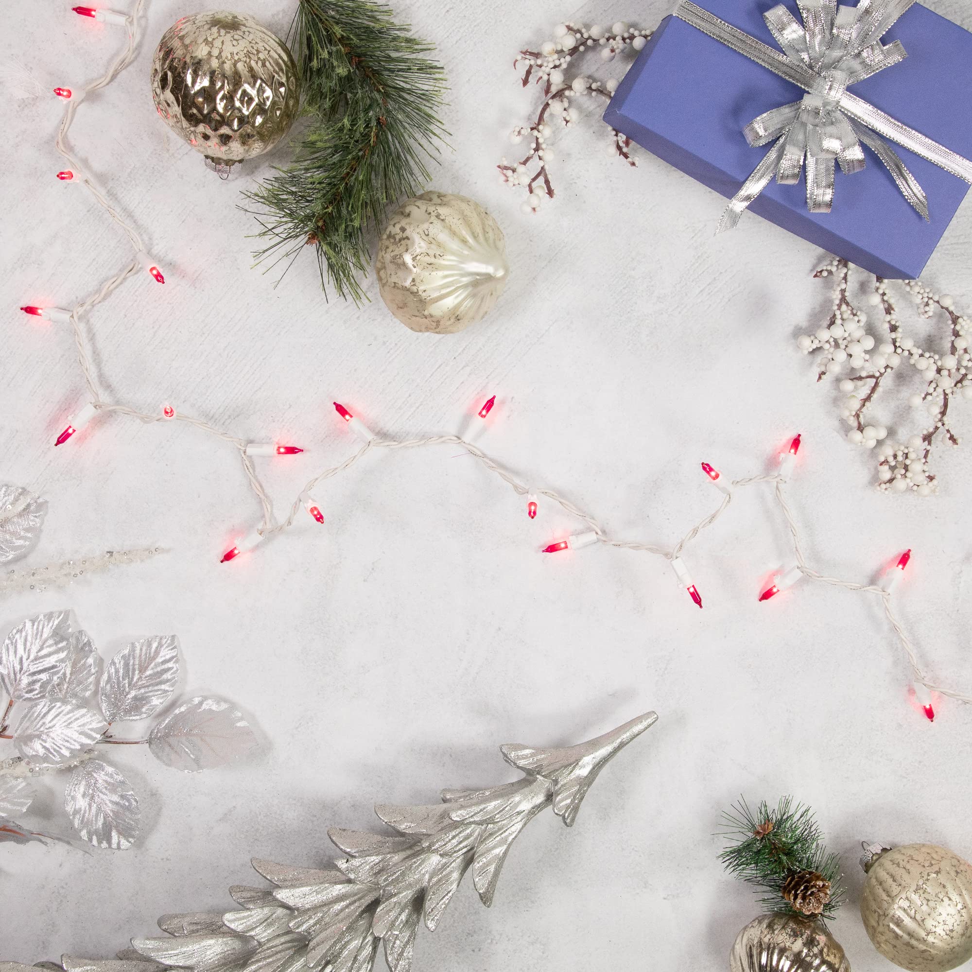 Mini Christmas Light Set - Pink - 7' White Wire - 35ct