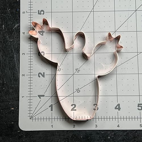 Miniatura 2 de Cortador de galletas de cobre con cactus de tuna