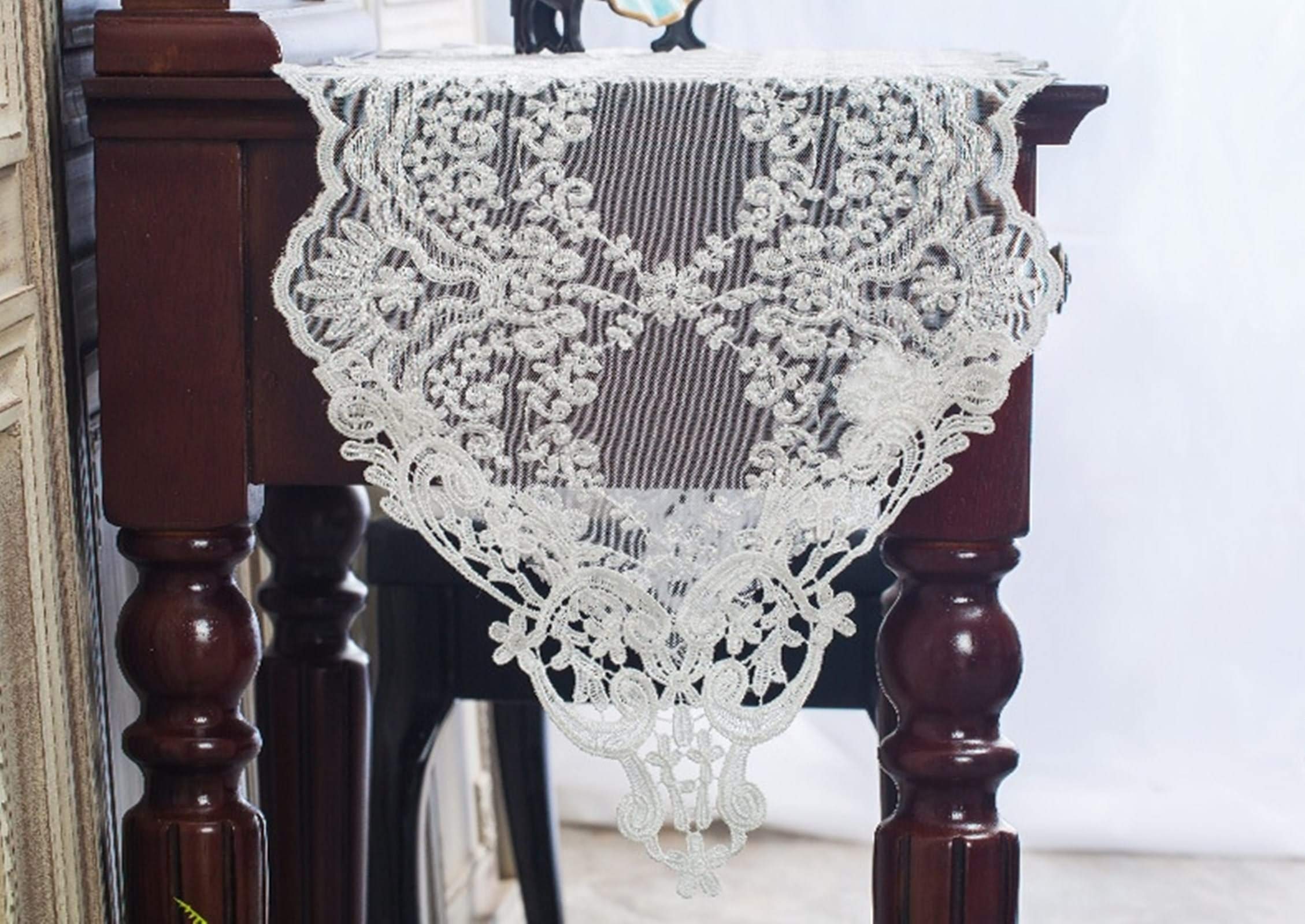 Tischläufer Spitze, Table Runner Christmas 30X210cm Polyester Weiß Bougainvillea-Stickerei mit Dreiecksspitze In Maschen Tischdeko Taufe