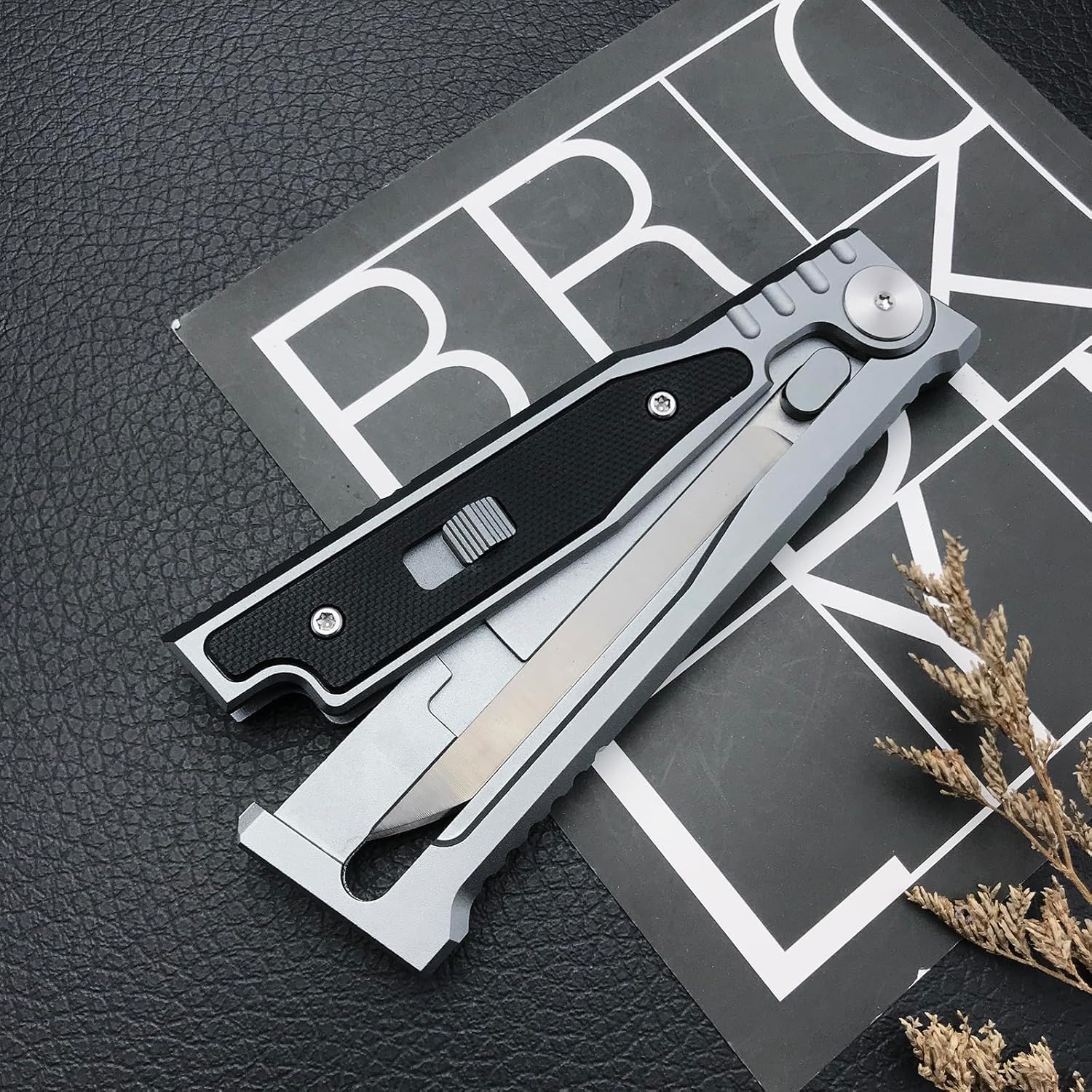 Cuchillo de Gravedad Hoja de Acero D2, Empuñadura G10 con Aluminio T6,Ideal para Camping, Senderismo y Supervivencia (Arco blanco)