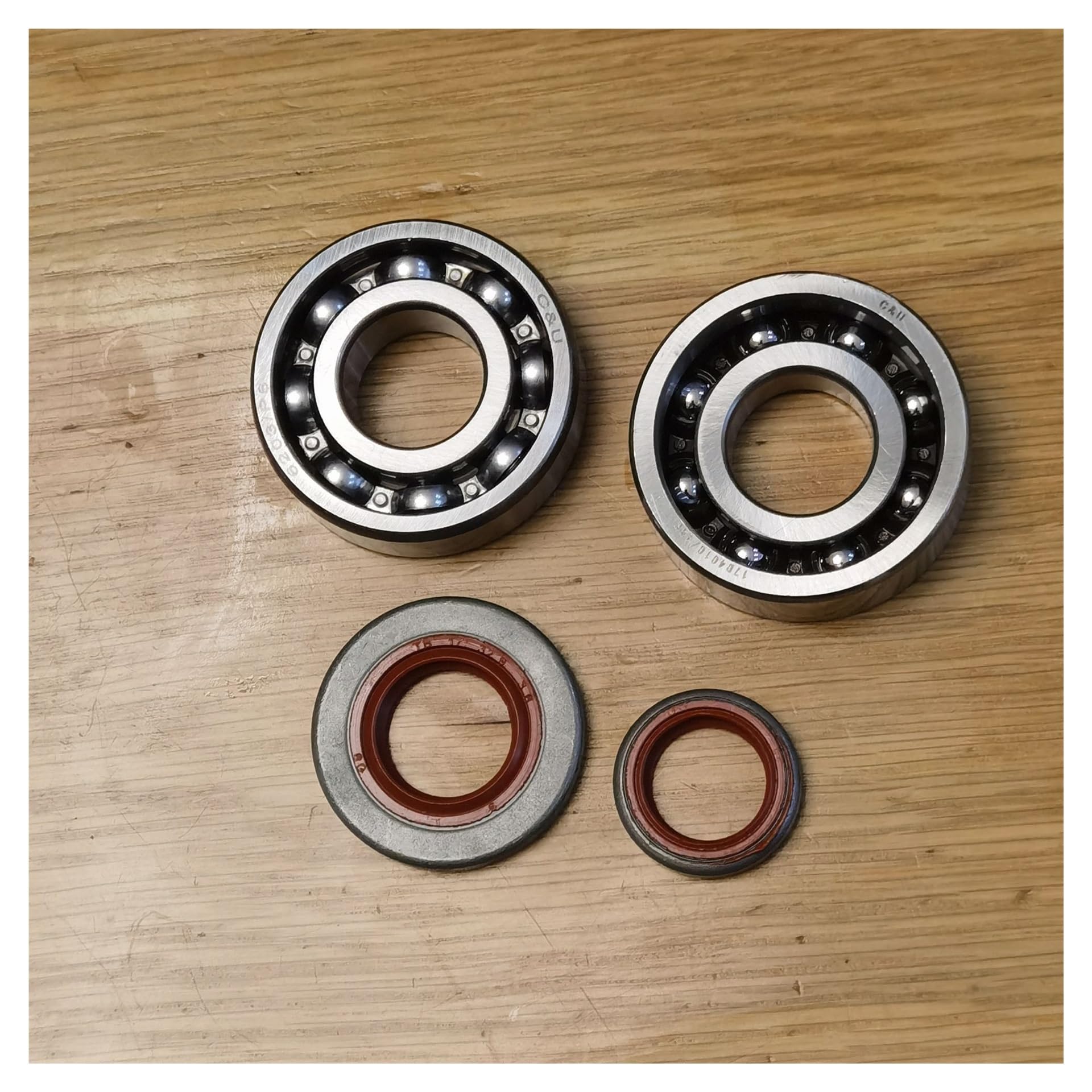 Cojinetes de cigüeñal y retén de Aceite MS660 compatibles con motosierras 066. Piezas de Repuesto.