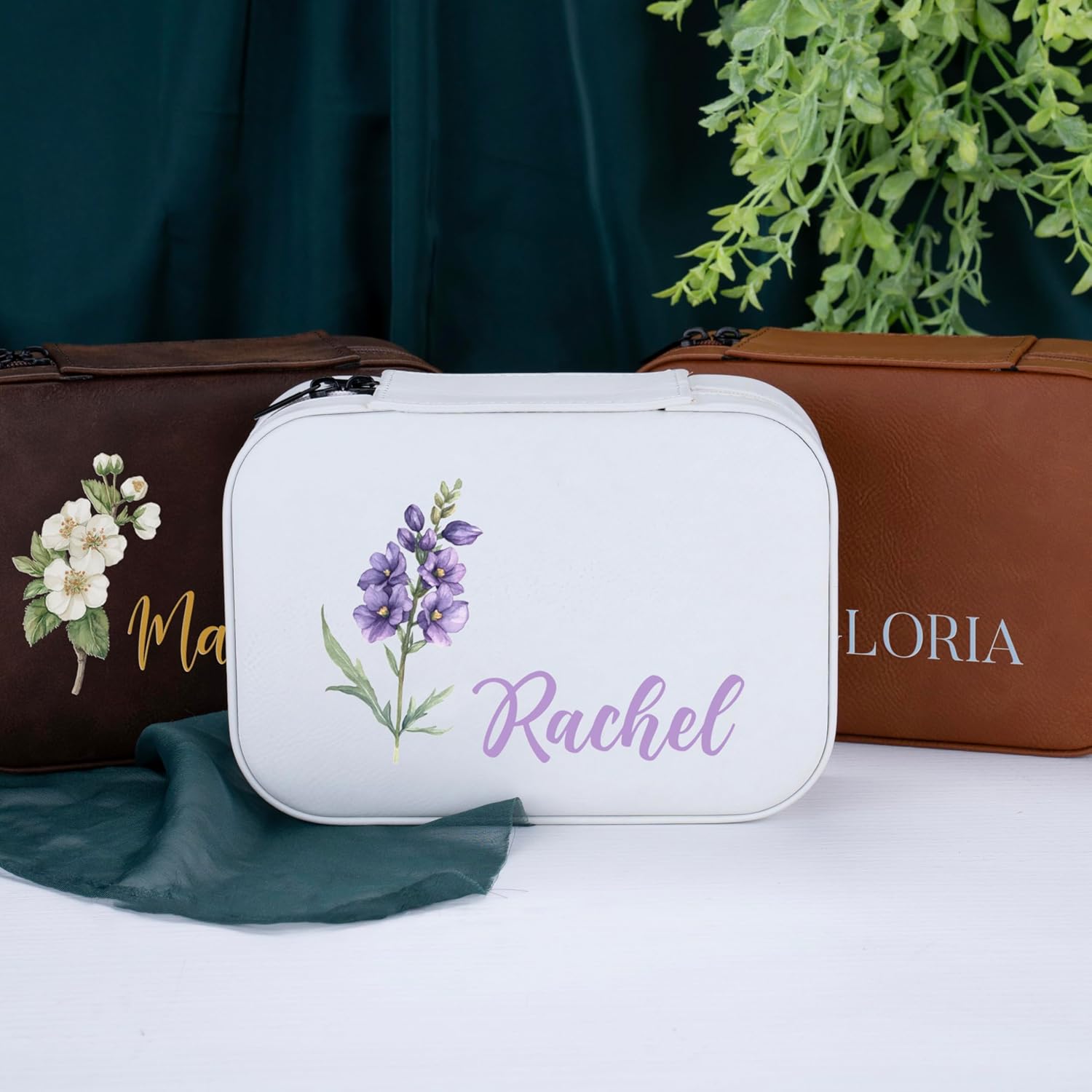 Custom Leather Jewelry Box with Name & Birth Flower Month, Birthday Gifts for Women, Personalized Jewelry Travel Case - Customized Jewelry Organizer Box, Mom Birthday Gifts, Chestnut