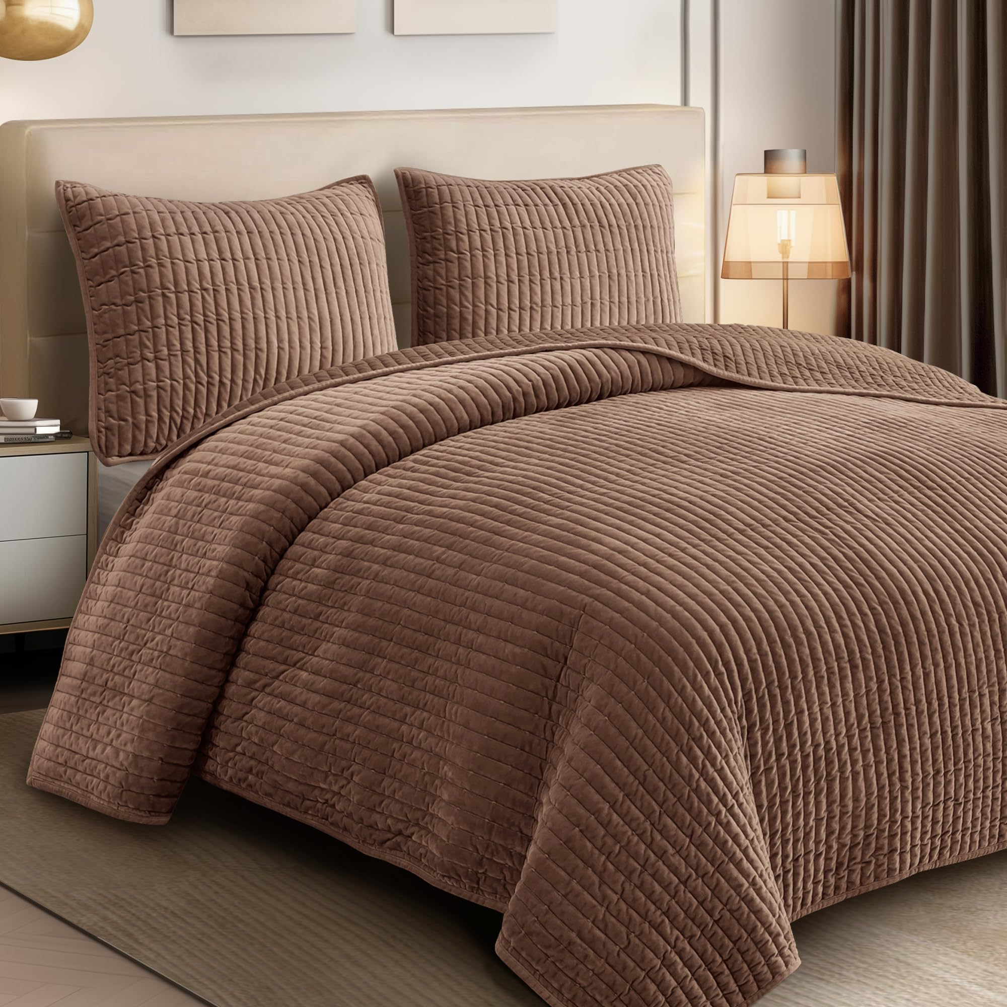 SHALALA Velvet Quilt Queen Size,Striped Bedding Set,Lightweight Velvet Comforter,Cozy Suede Bedspread and Coverlet with Soft Brushed Microfiber Back for All Season(Nut Brown,Full/Queen)