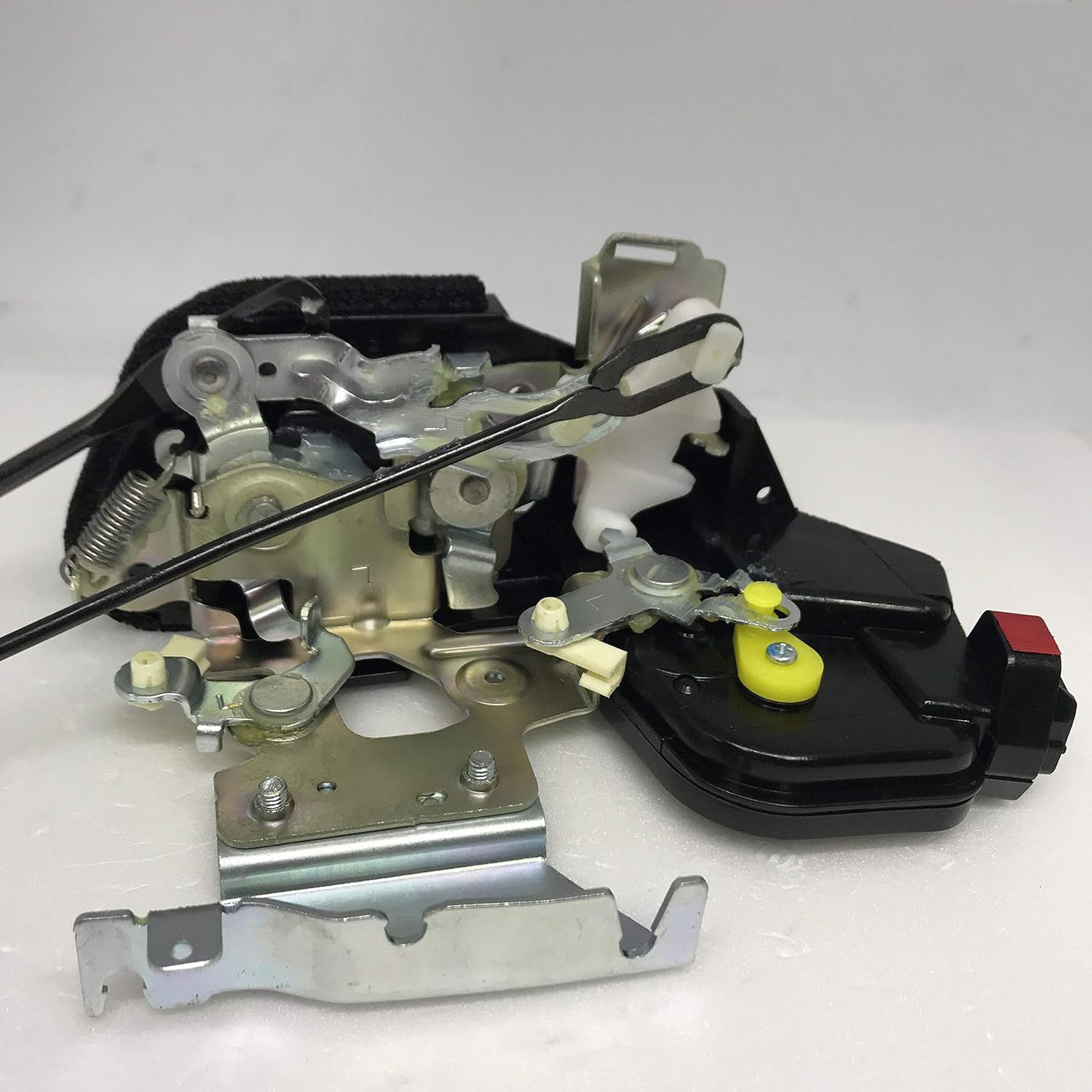 Genuine OEM 81315-2C000 Door Lock Latch & Actuator,LH / 813152C000 for Hyundai Tiburon 2003-2008