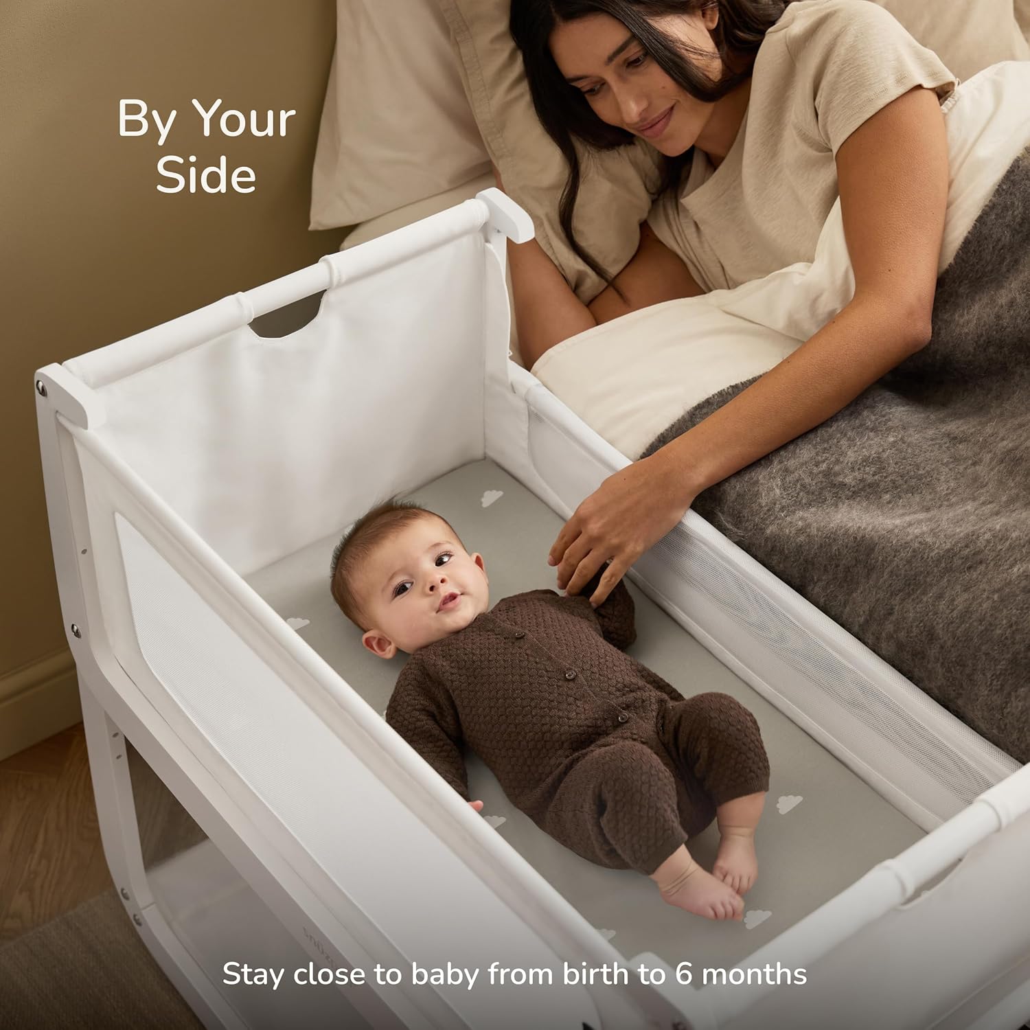 SnuzPod 5 Bedside Bassinet for Baby - Newborn Bed with Zip Down Breathable Windows, Rocking Bedside Sleeper with Lift-Off Bassinet, Portable 3-in-1 Baby Cradle with Wheels & Mattress, White