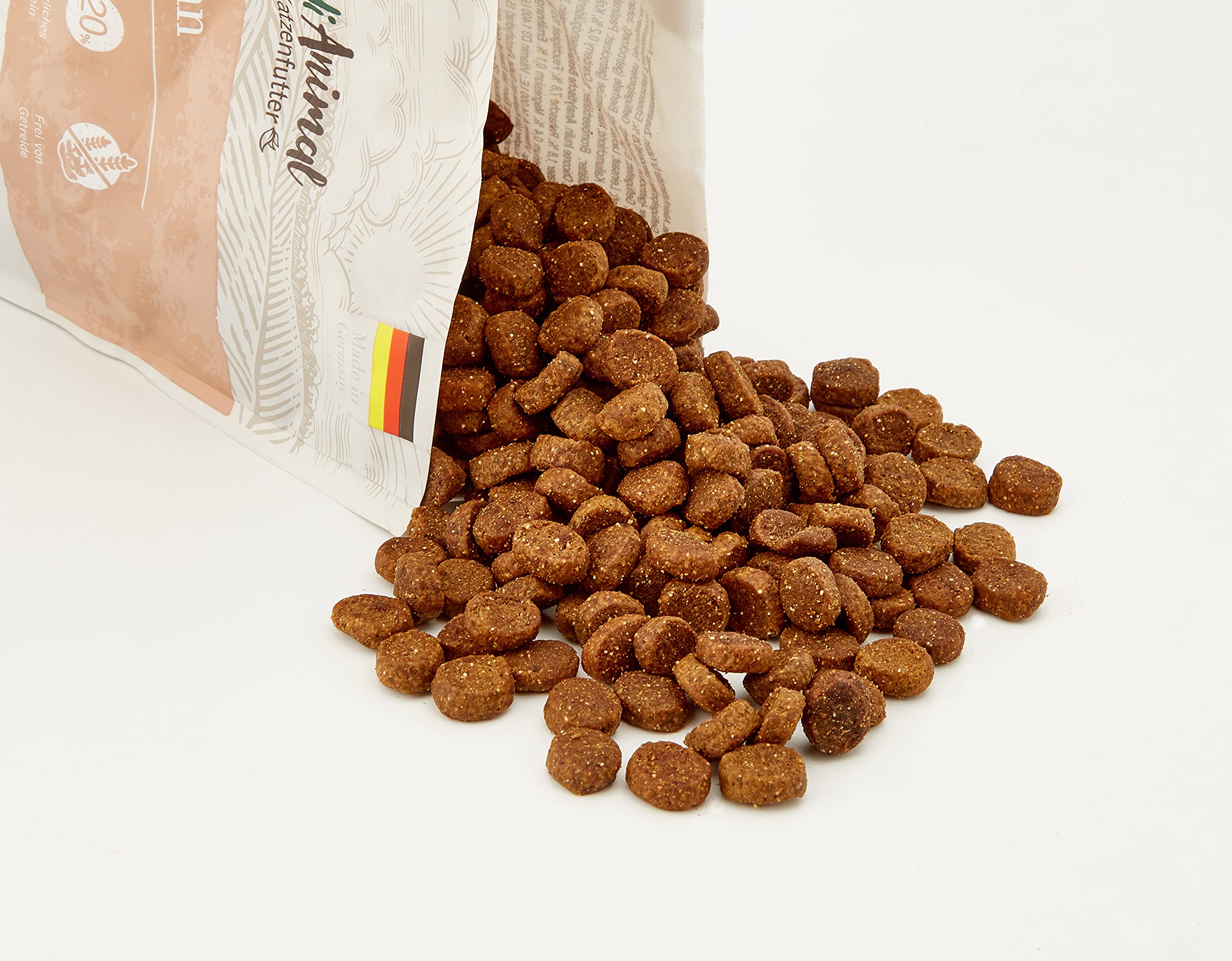Venandi Animal Premium Trockenfutter für Katzen, Probierpaket 1, 6 x 0.3 kg, Getreidefrei mit Viel Frischem Fleisch und Fisch, 1.8 kg & Premium Nassfutter für Katzen, Probierpaket I, 12 x 125 g