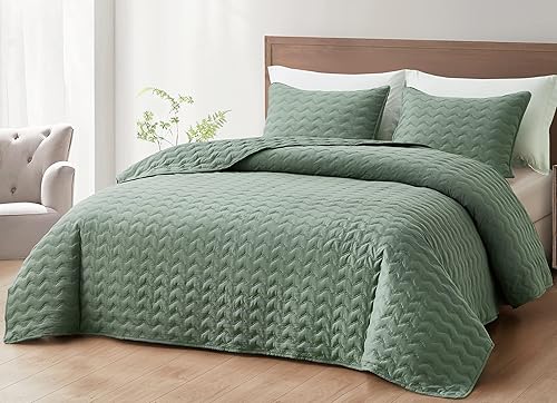 Miniatura 2 de Chezmoi Collection Destiny - Juego de edredón de 3 piezas, tamaño King, color salvia - Juego de colcha acolchada ligera de microfibra suave lavada a
