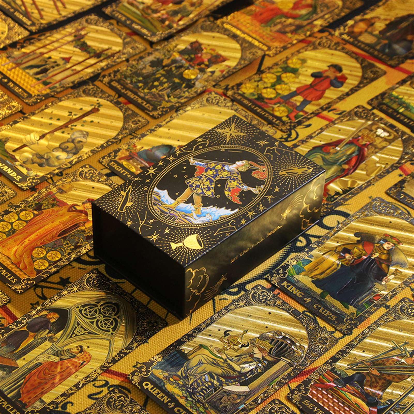GIBZ Tarot Deck – 78 Cartes Dorées, Livre Guide, Nappe Et Coffret – Idéal Débutants – Collection Ou Divination