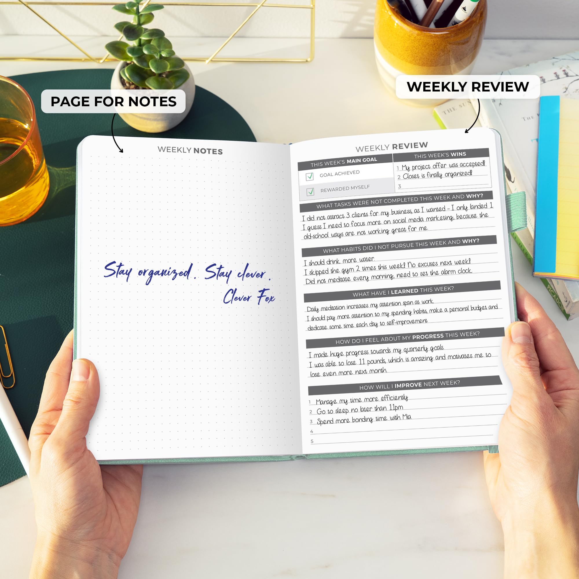 Clever Fox Planificador diario - La mejor agenda y calendario diario para aumentar tu productividad, satisfacción y objetivos - Organizador personal diario - A5, Sin fecha - Menta (Inglés)