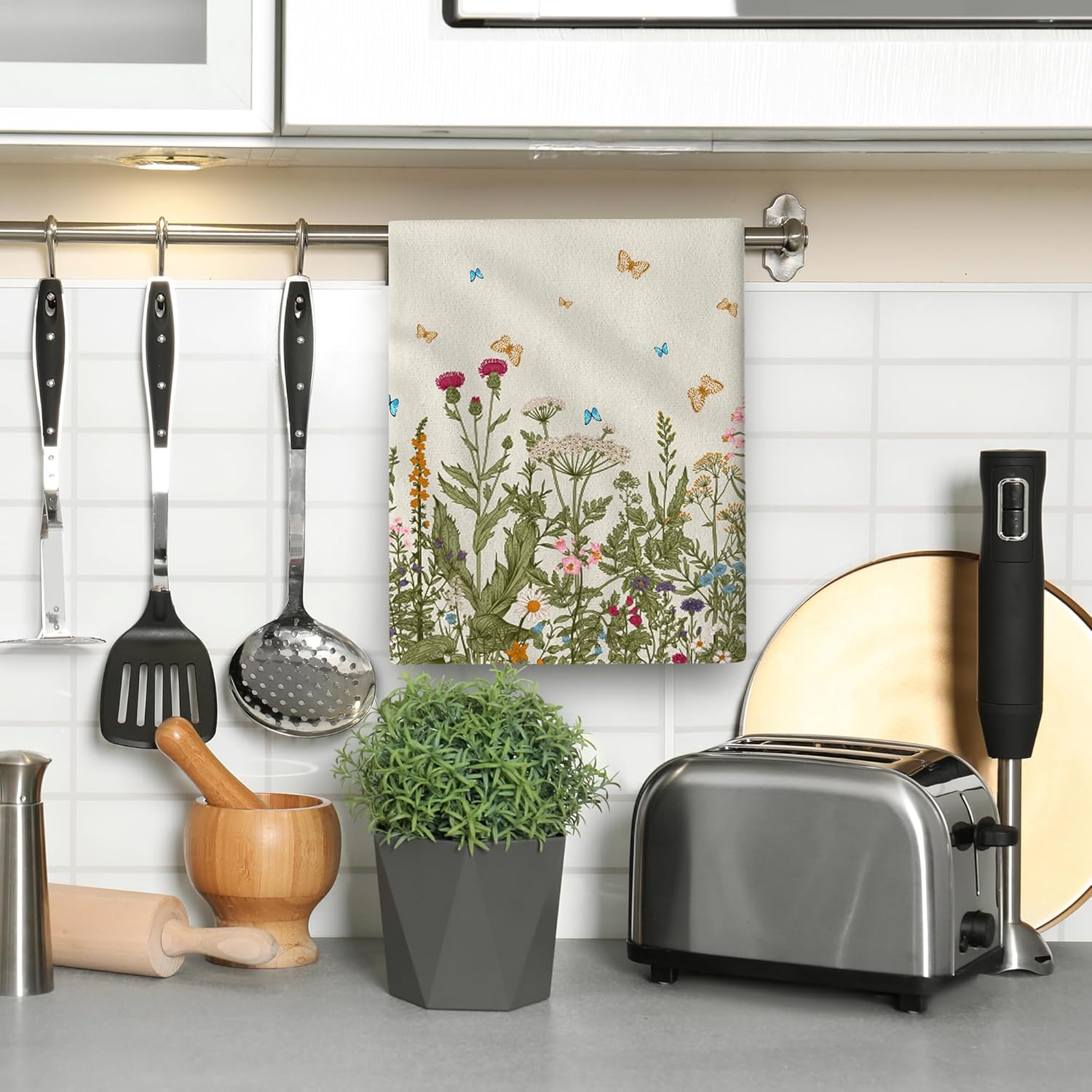 Spring Floral Kitchen Towels Decorative Set of 2, Summer Flower Dish Towels for Kitchen Decor, Cute Natural Herbs Absorbent Hand Drying Dish Cloth - Image 4