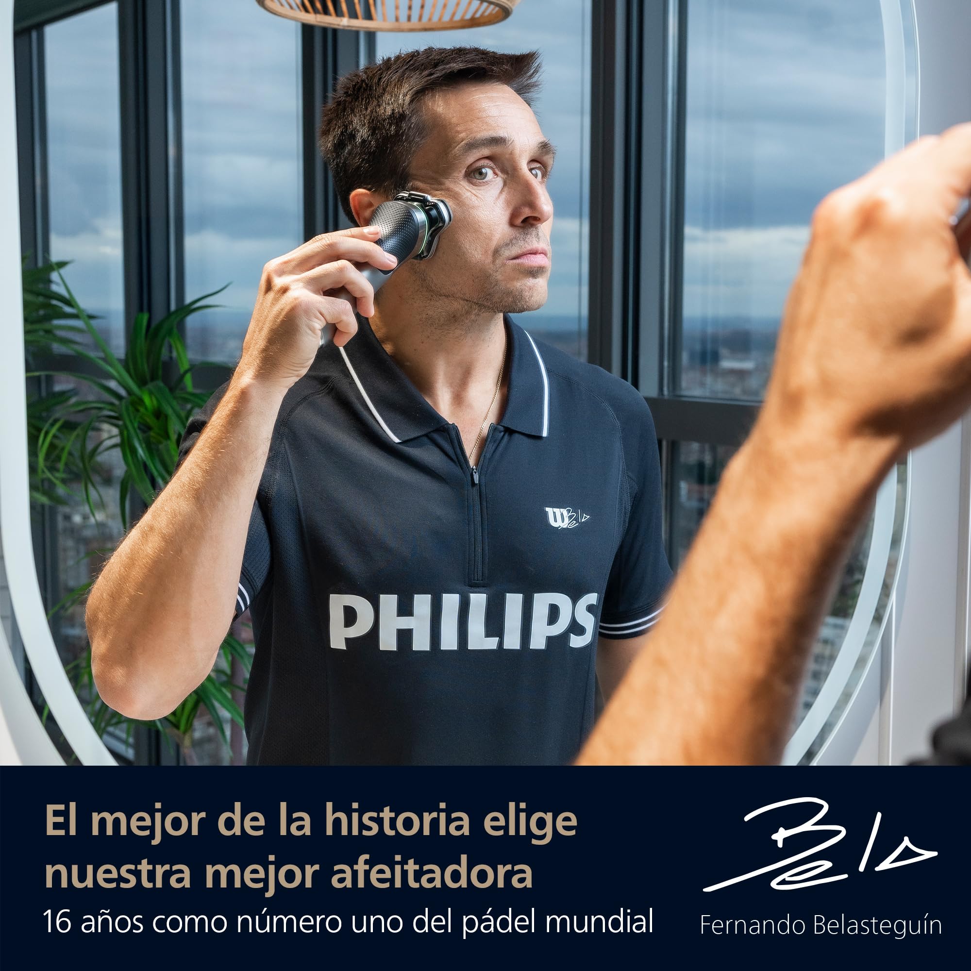 Philips i9000, Afeitadora Eléctrica Hombre, Máquina de Afeitar Barba en Seco y Húmedo, Tecnología SkinIQ, Base de Carga, Recargable, Estuche de Viaje, Centro de limpieza, X9001/30