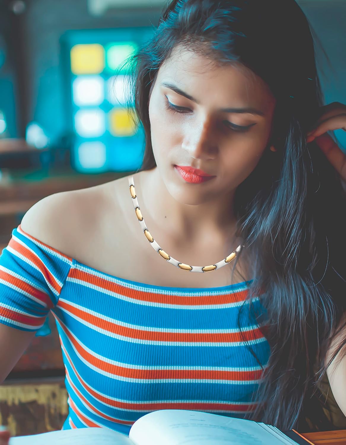 EnerMaX Stainless Steel Necklace for Women Men, Silver Gradient Gold Sand Face Jewelry Buckle Silver Couple Chain Necklace 19.68", Fashion Jewelry Gift